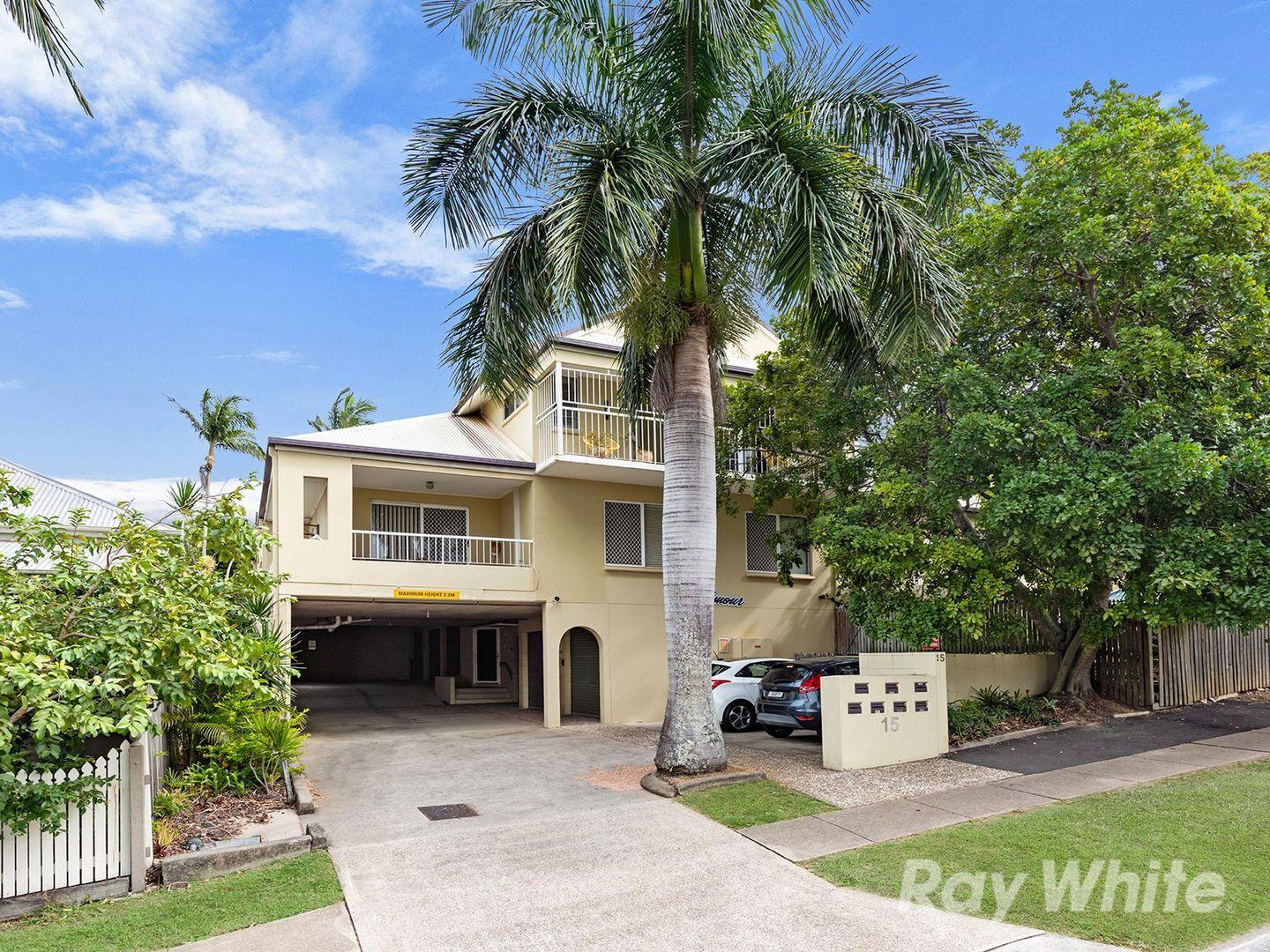 Charming 2-Bedroom Unit in Prime Location