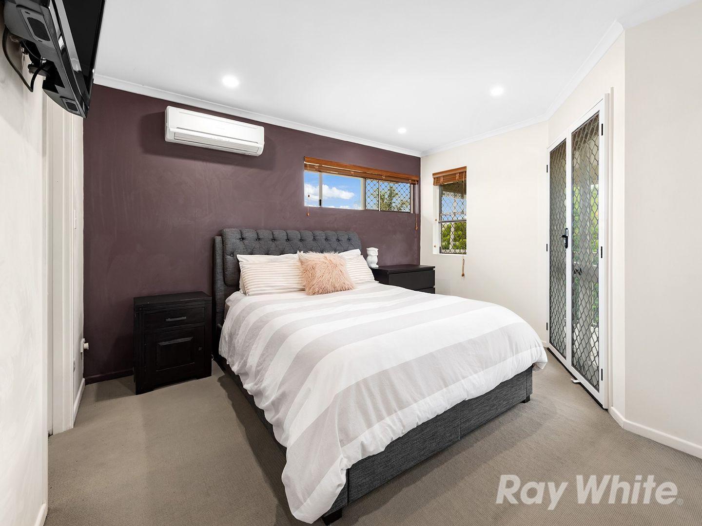 Charming 2-Bedroom Unit in Prime Location