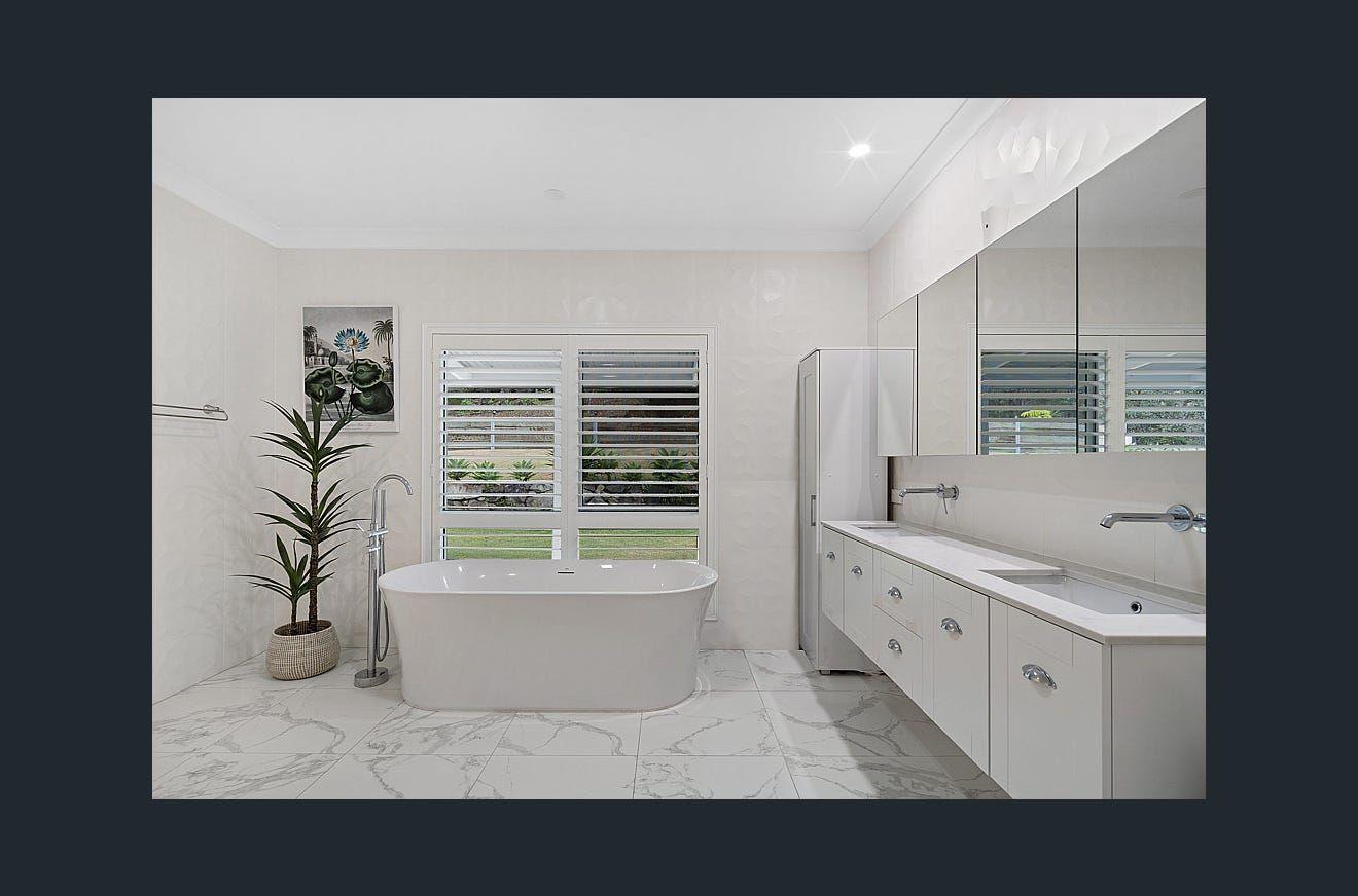 House for Rent: Upper Brookfield, QLD 4069, QLD, 4069