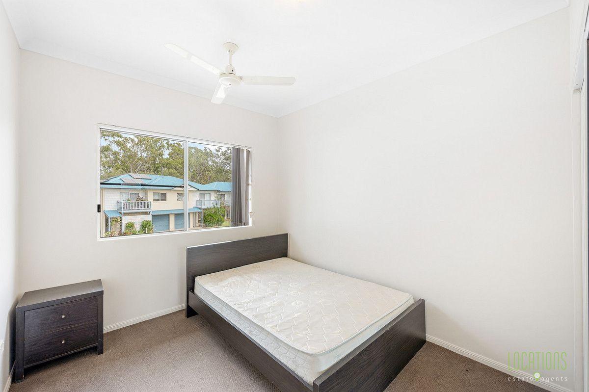 House for Rent: Kin Kora, QLD 4680, QLD, 4680