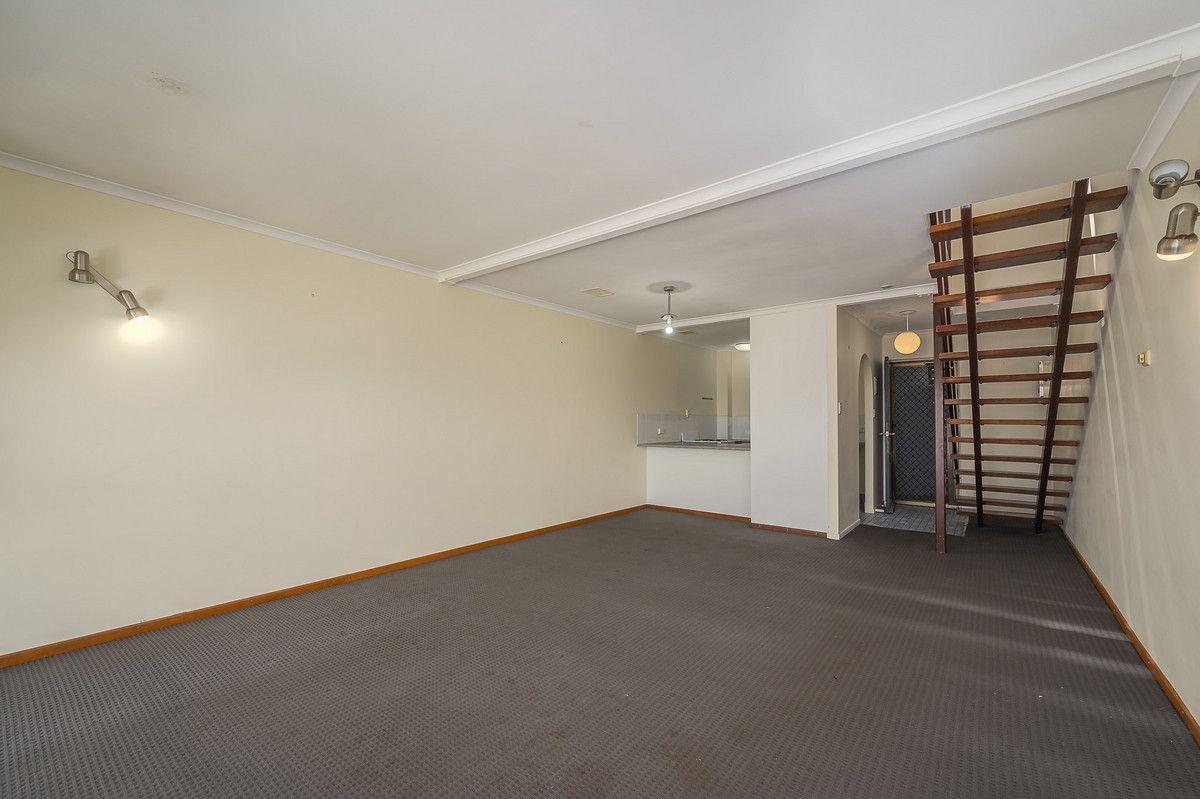 Unit for Rent: Gladstone Central, QLD 4680, QLD, 4680