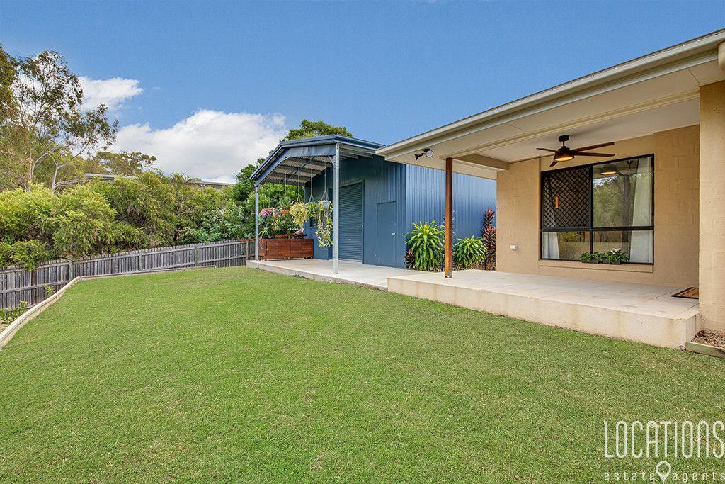 Spacious 4-Bedroom Home with Huge Shed in Glen Eden!
