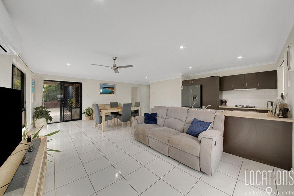 Spacious 4-Bedroom Home with Huge Shed in Glen Eden!