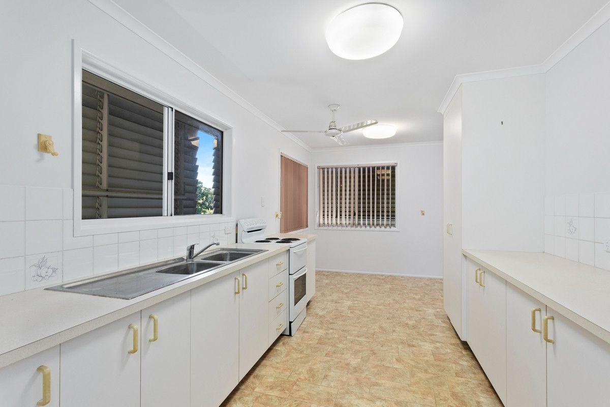 Prop-GPT: House: QLD West Gladstone, QLD 4680 Home For Rent