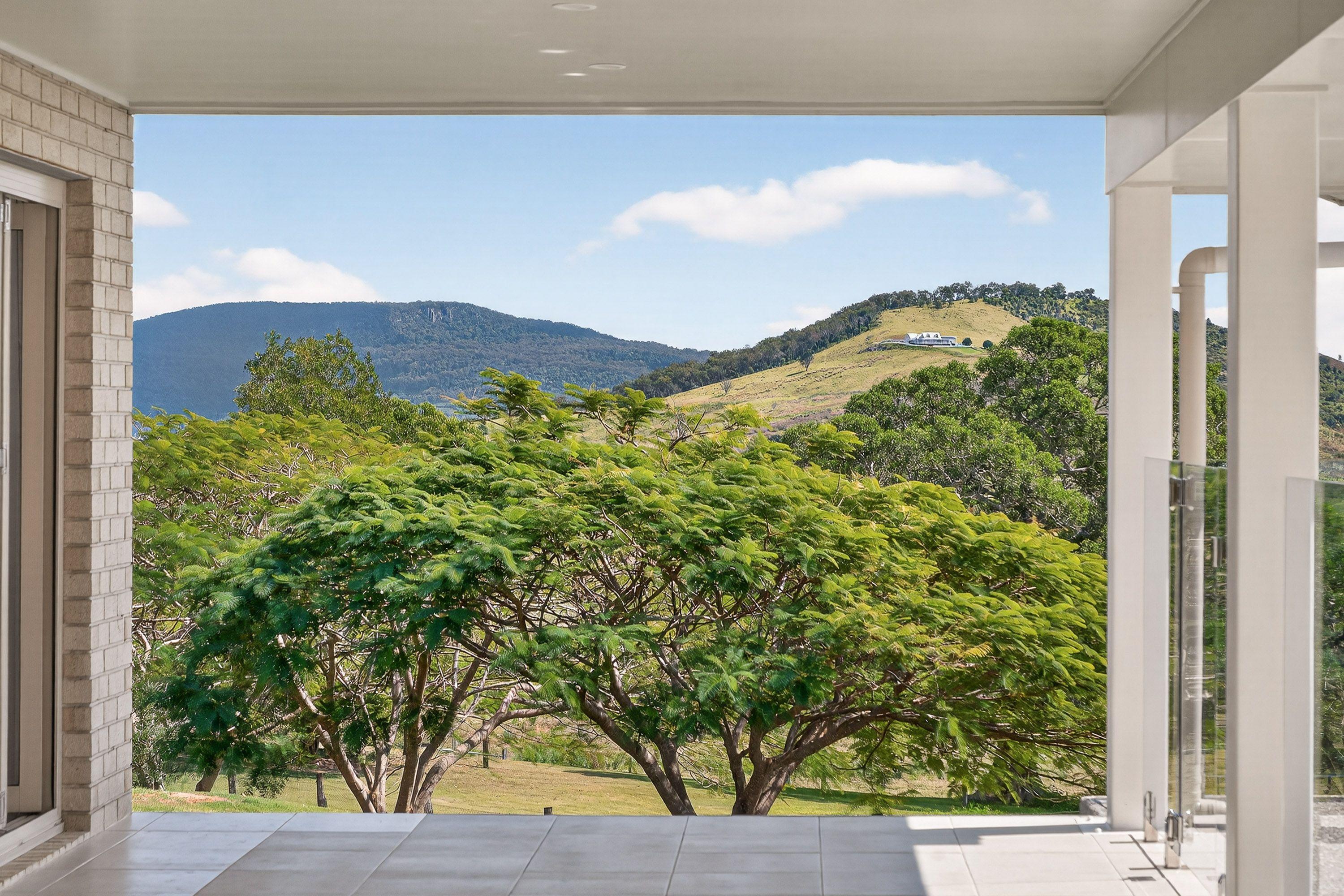 Executive Rural Living With Pool & Horse Facilities - 67 Acres in the Heart of the Scenic Rim