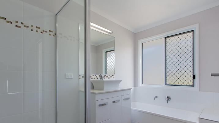 15 Lillis Road, GYMPIE, QLD 4570 - House for Rent - harcourts.net