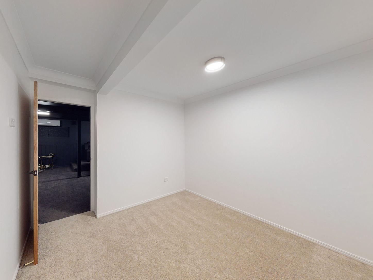 994B South Pine Road, EVERTON HILLS, QLD 4053 - Duplex for Rent - harcourts.net