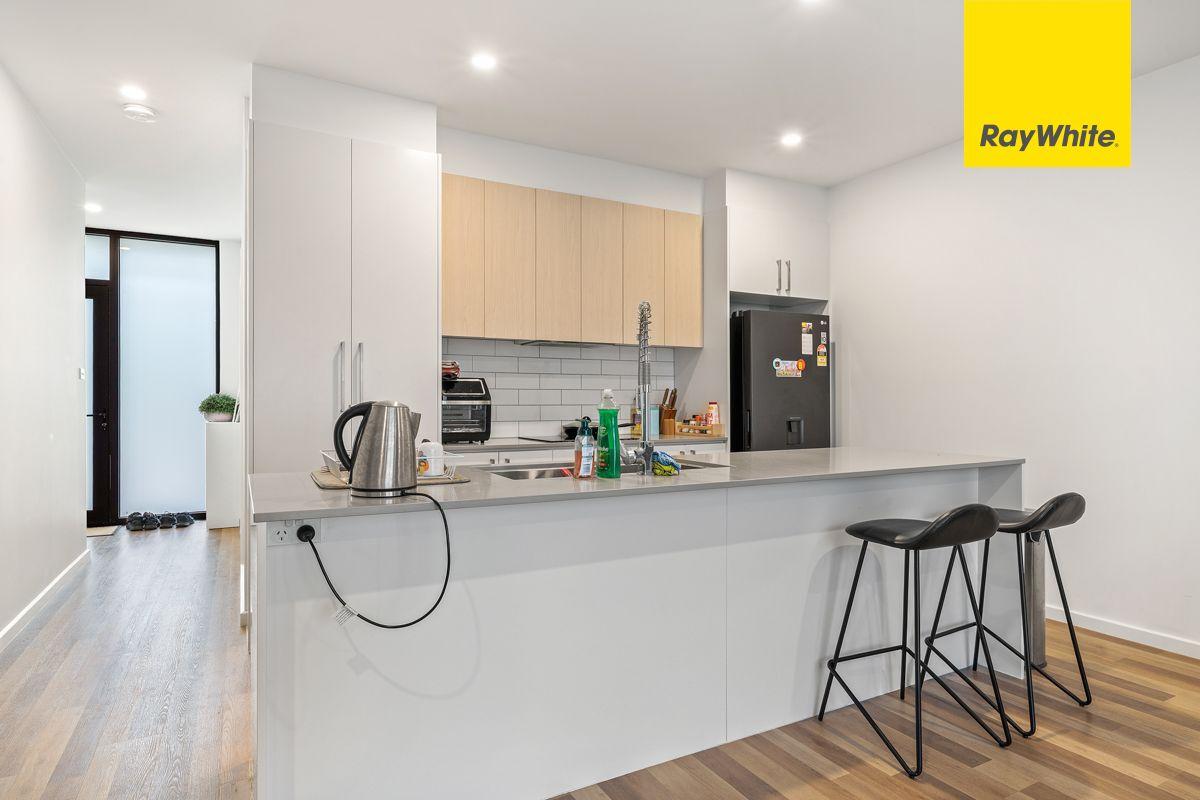 Townhouse for Rent: Fisher, ACT 2611, ACT, 2611