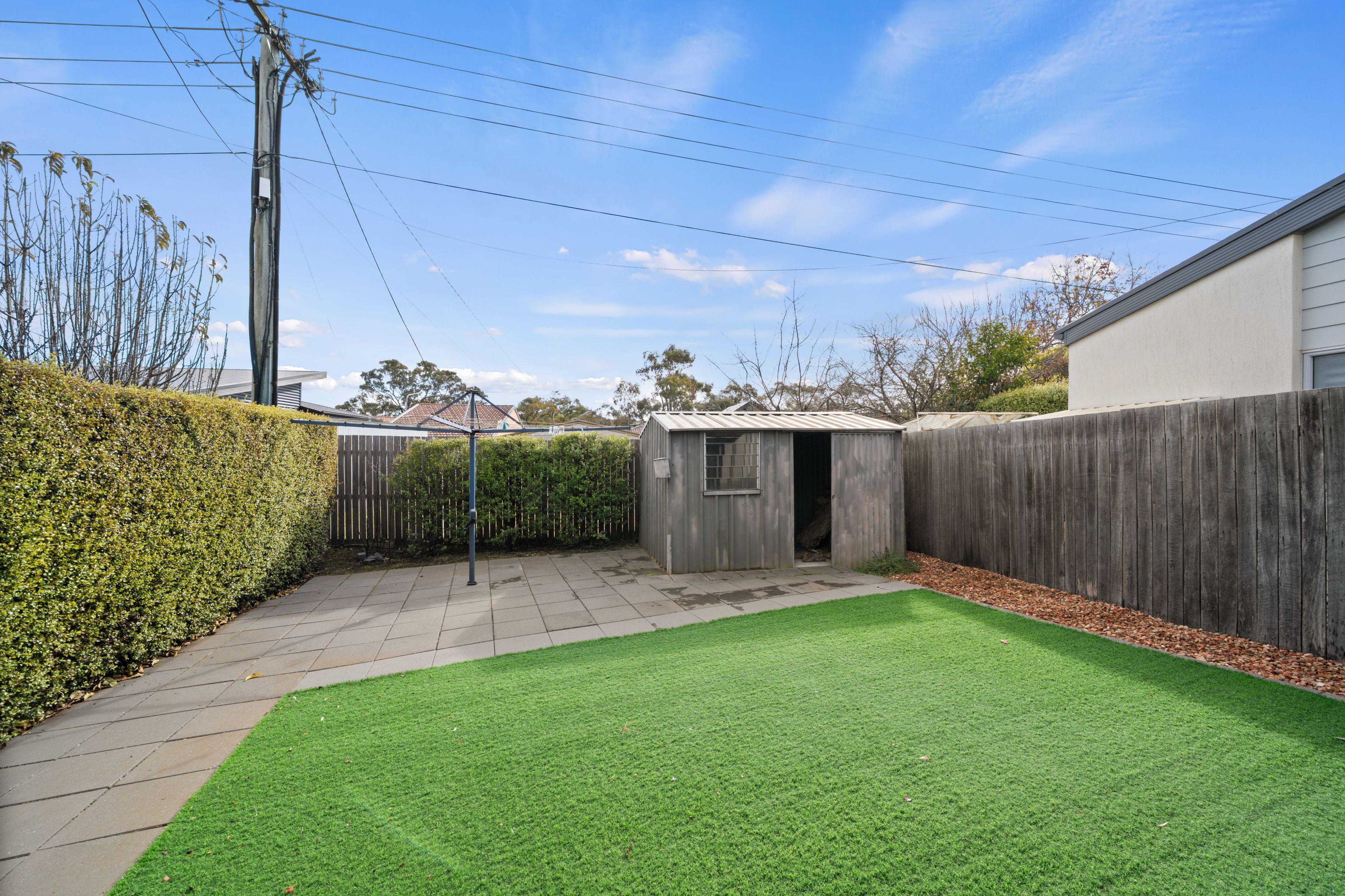 Stylish Single-Level Living Residence