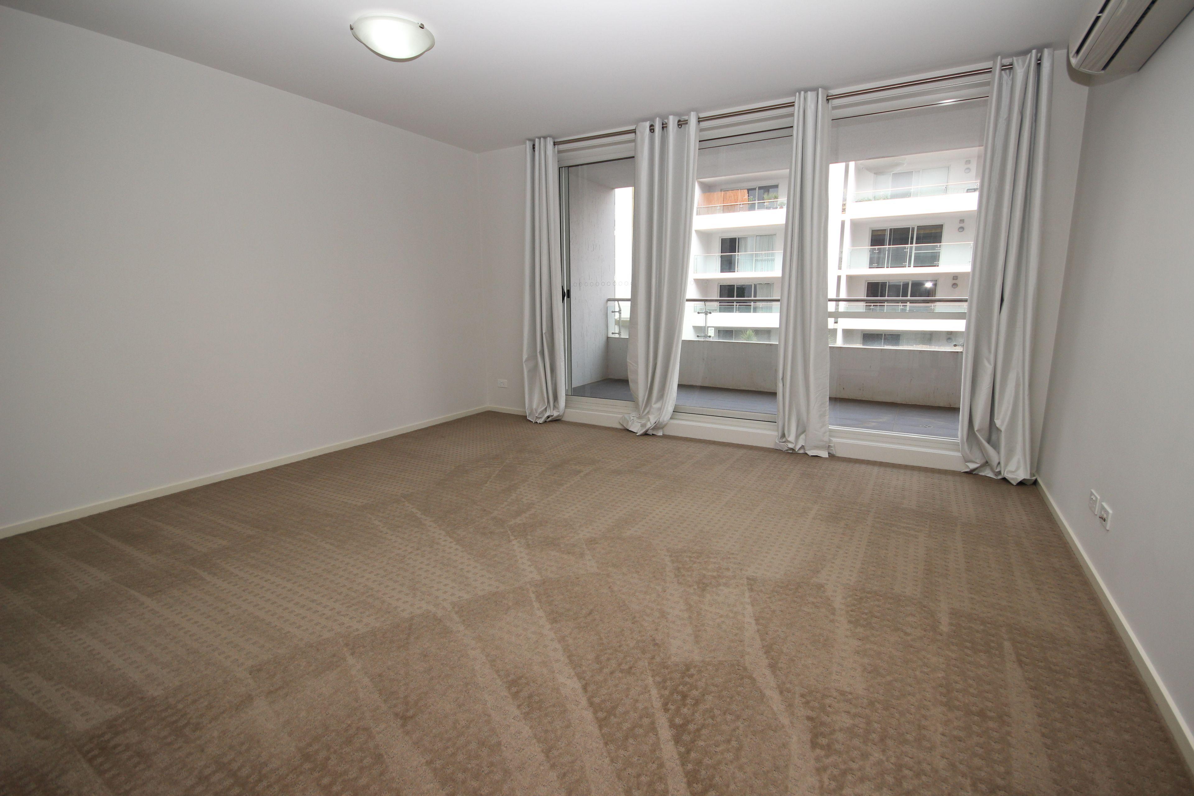 Apartment for Rent: Belconnen, ACT 2617, ACT, 2617