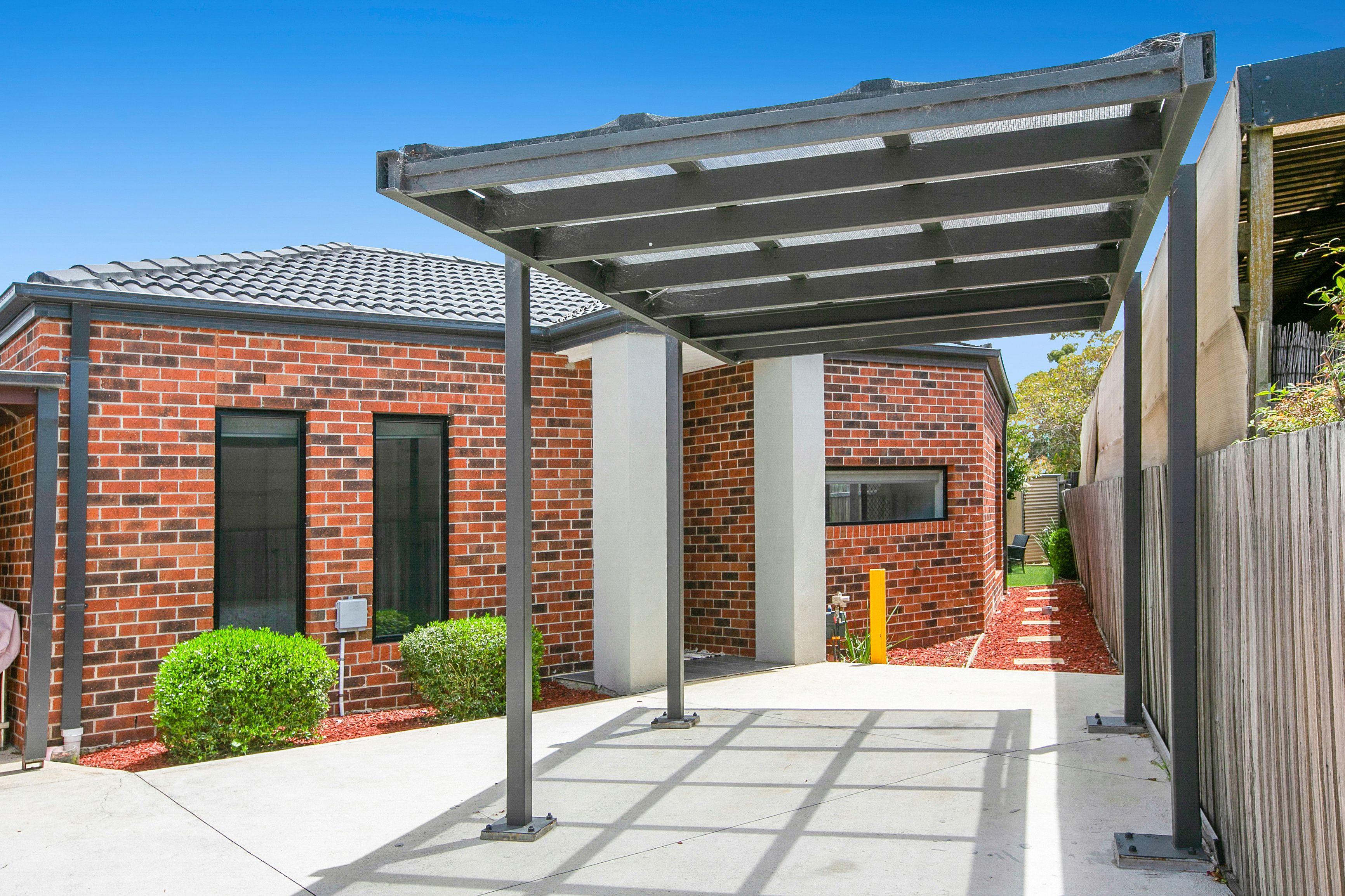 Prop-GPT: House: VIC Tullamarine, VIC 3043 Home For Rent