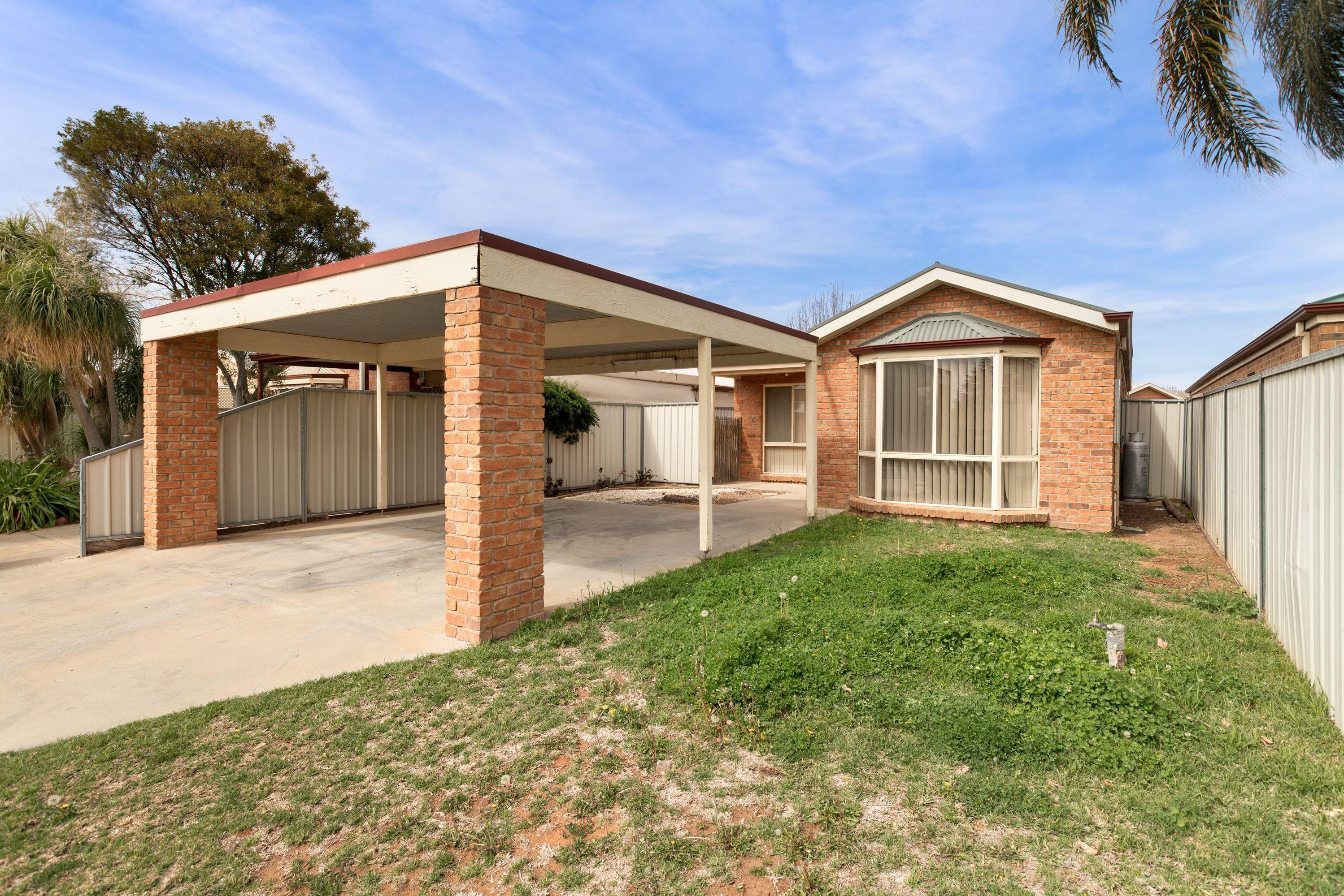 Prop-GPT: House: VIC Mildura, VIC 3500 Home For Rent