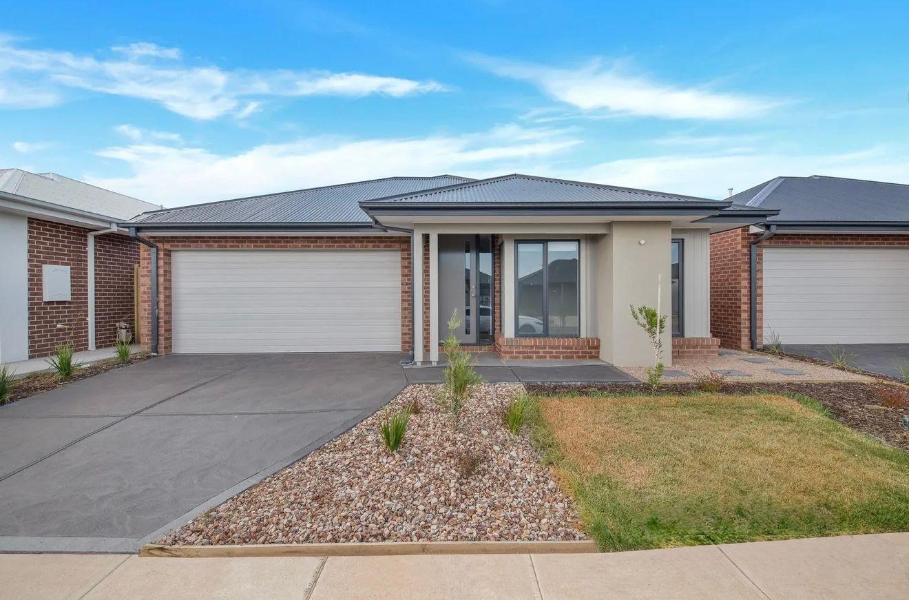 Prop-GPT: House: VIC Tarneit, VIC 3029 Home For Rent