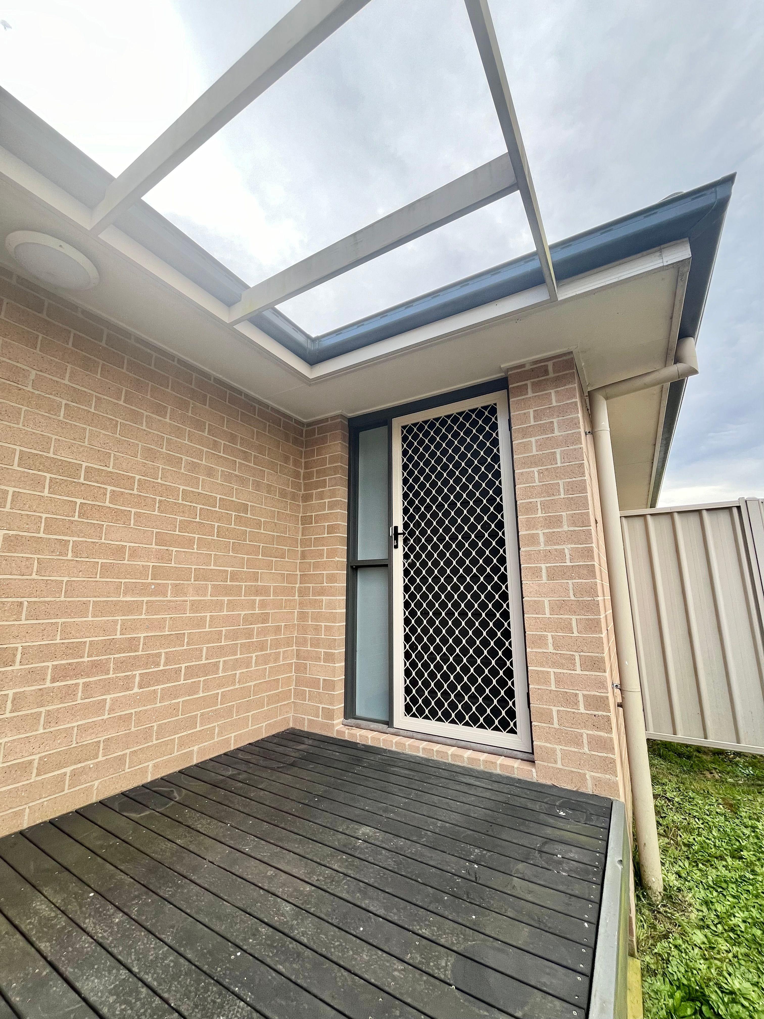 Prop-GPT: DuplexSemi-detached: NSW Batehaven, NSW 2536 Home For Rent
