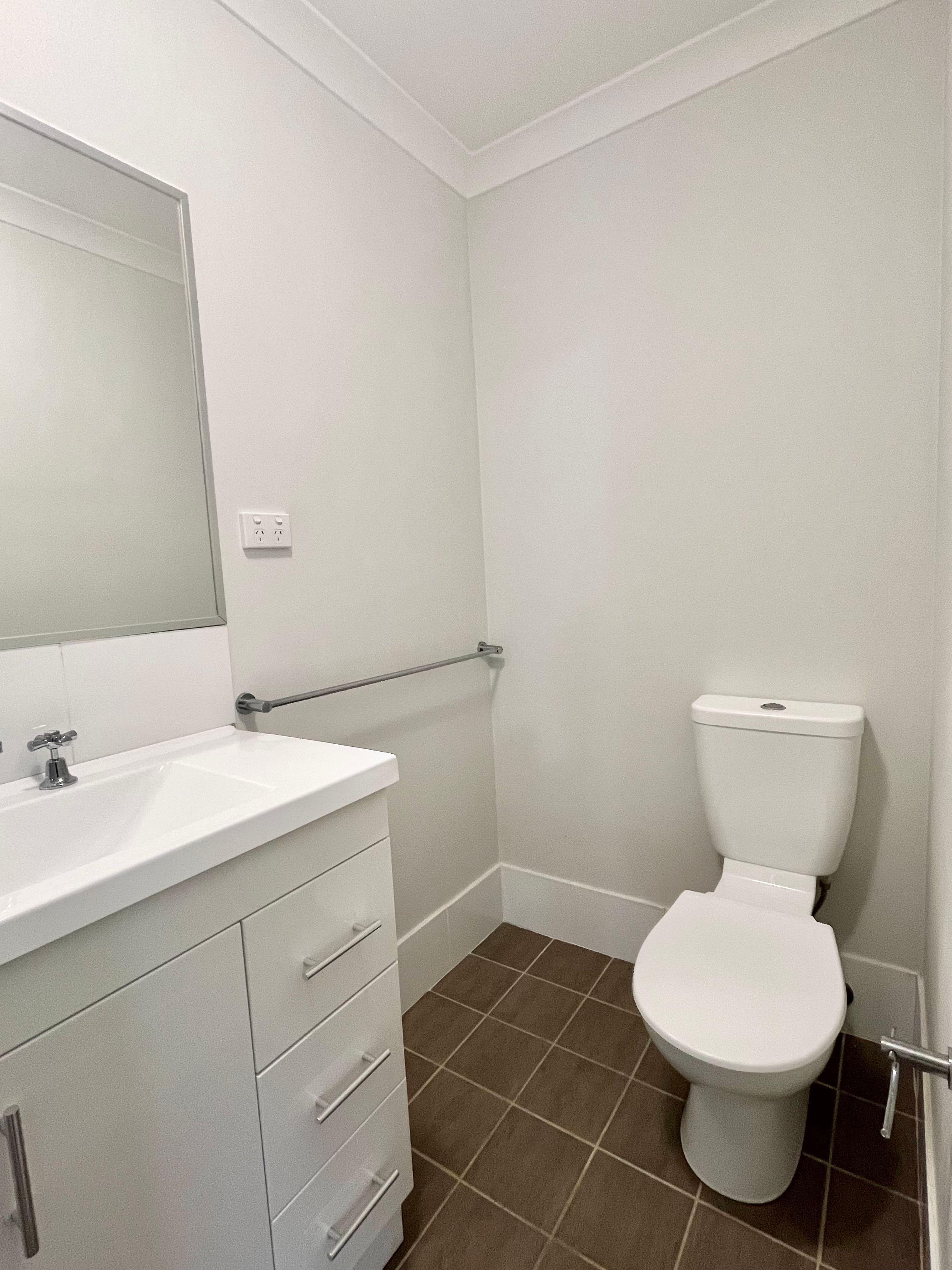 DuplexSemi-detached for Rent: Batehaven, NSW 2536, NSW, 2536