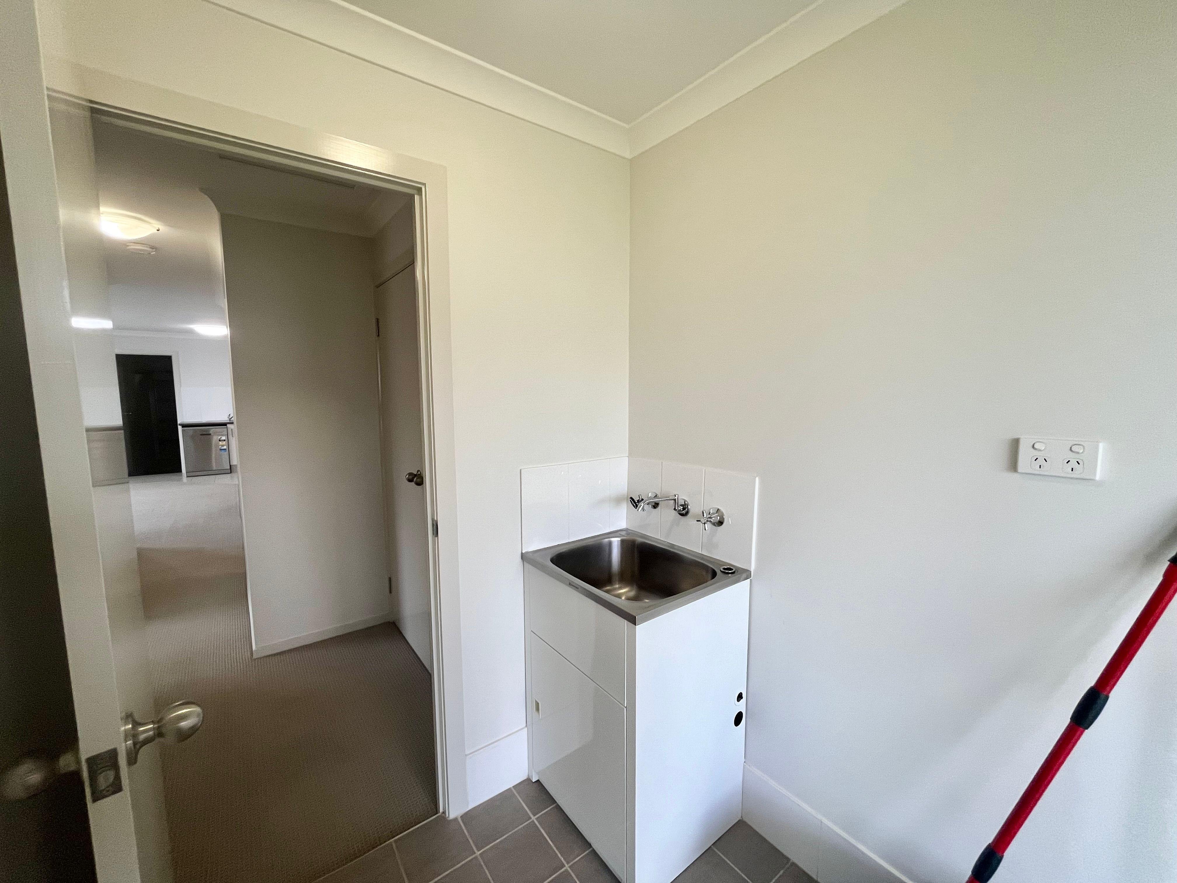 DuplexSemi-detached for Rent: Batehaven, NSW 2536, NSW, 2536
