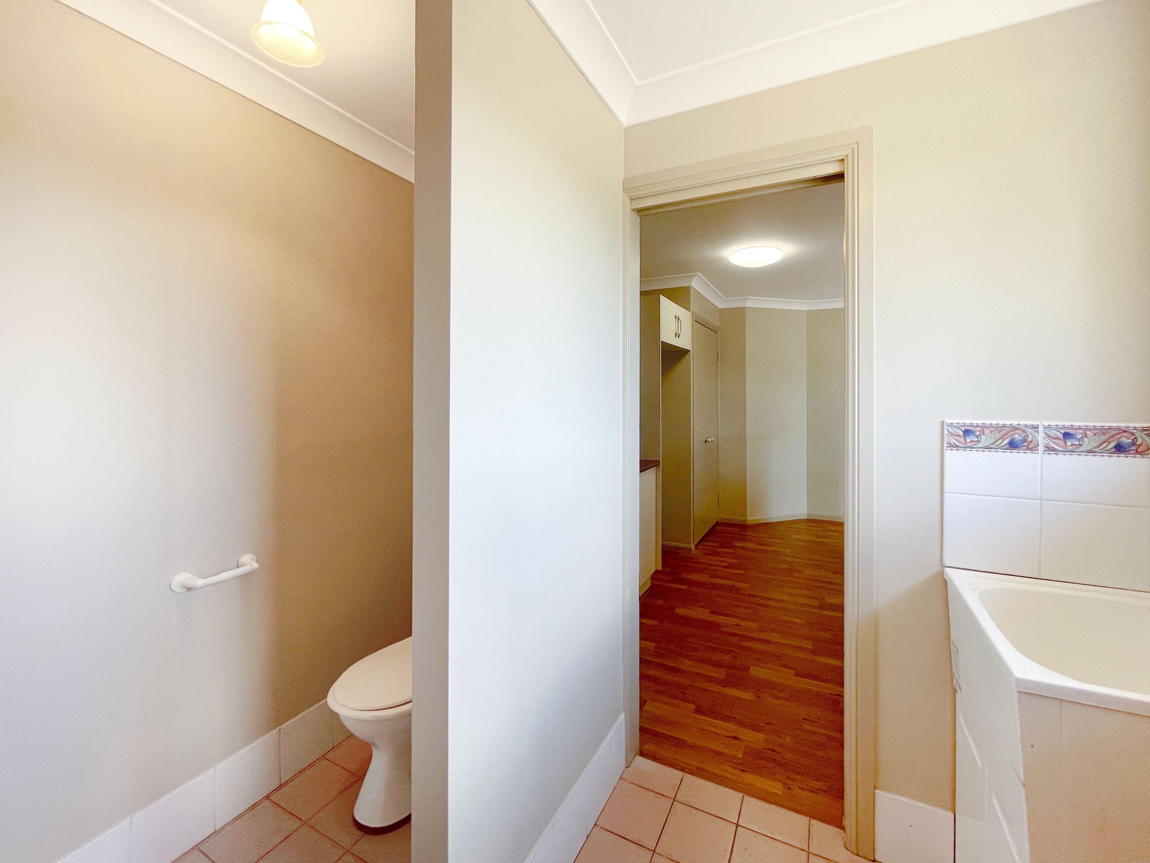 House for Rent: Dubbo, NSW 2830, NSW, 2830
