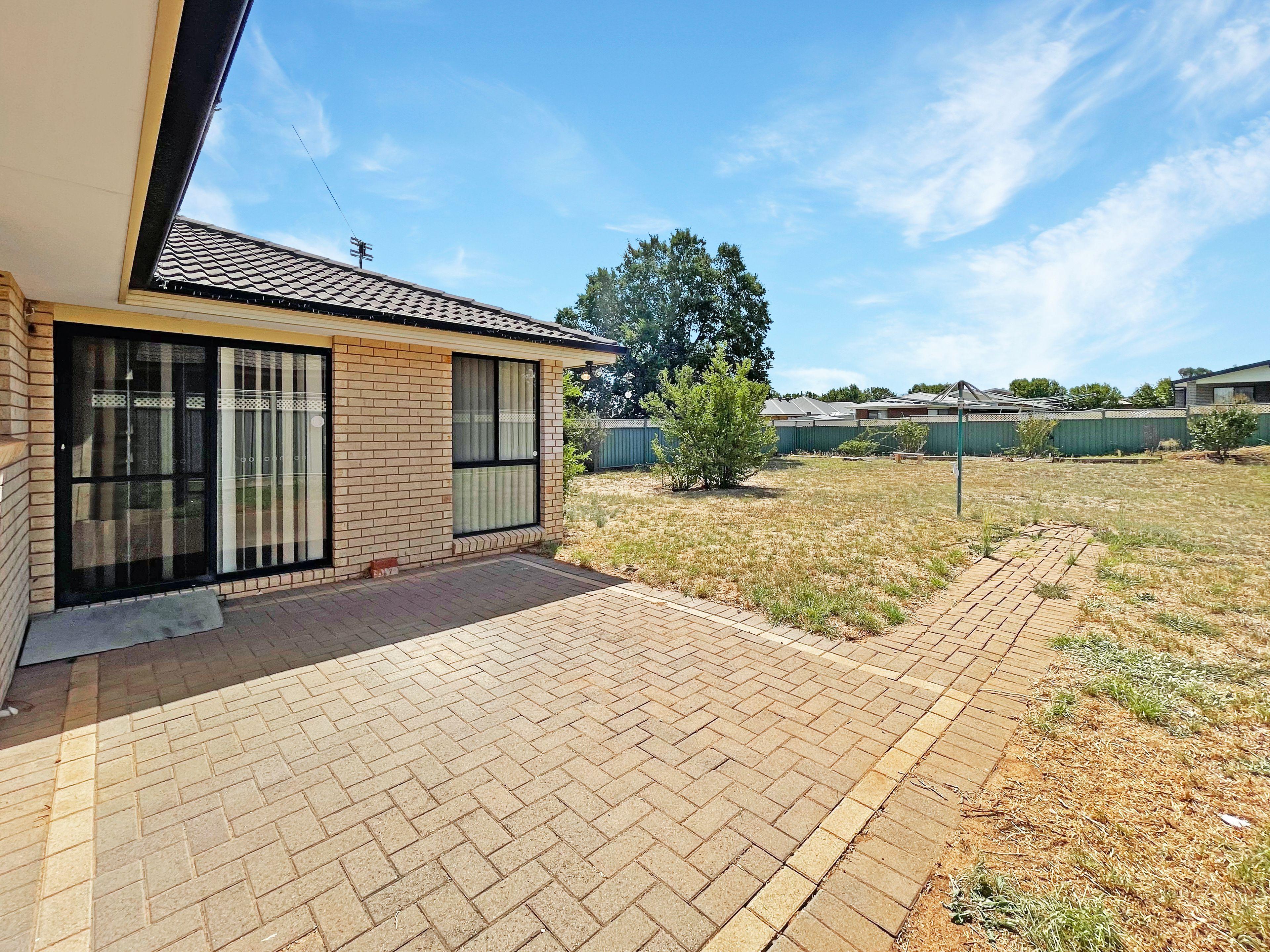 House for Rent: Dubbo, NSW 2830, NSW, 2830