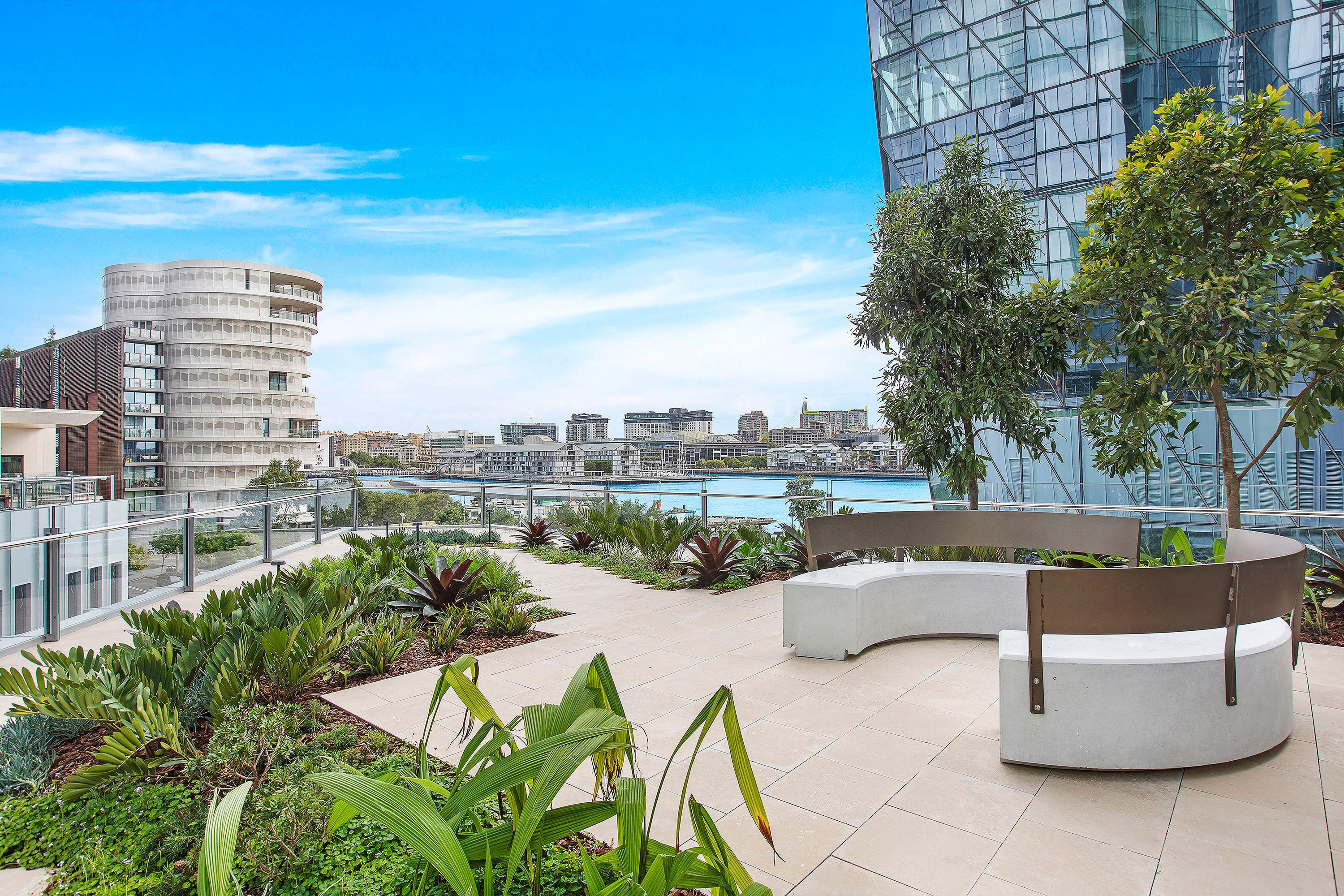 Luxurious 3-Bedroom Apartment in 'One Sydney Harbour'