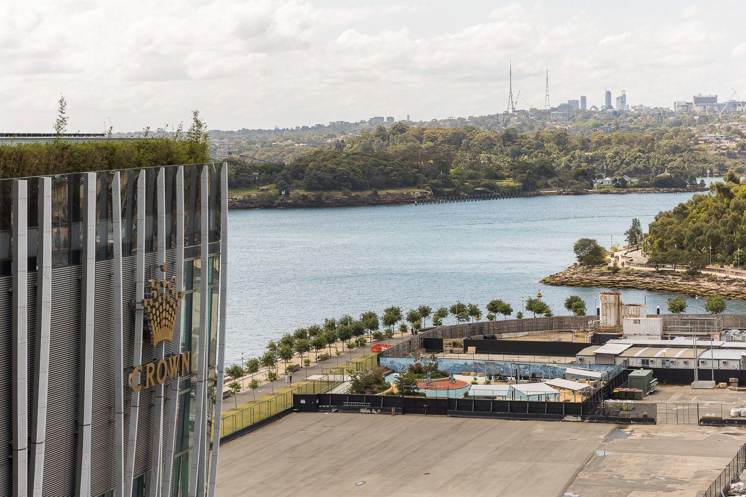 Luxurious 3-Bedroom Apartment in 'One Sydney Harbour'