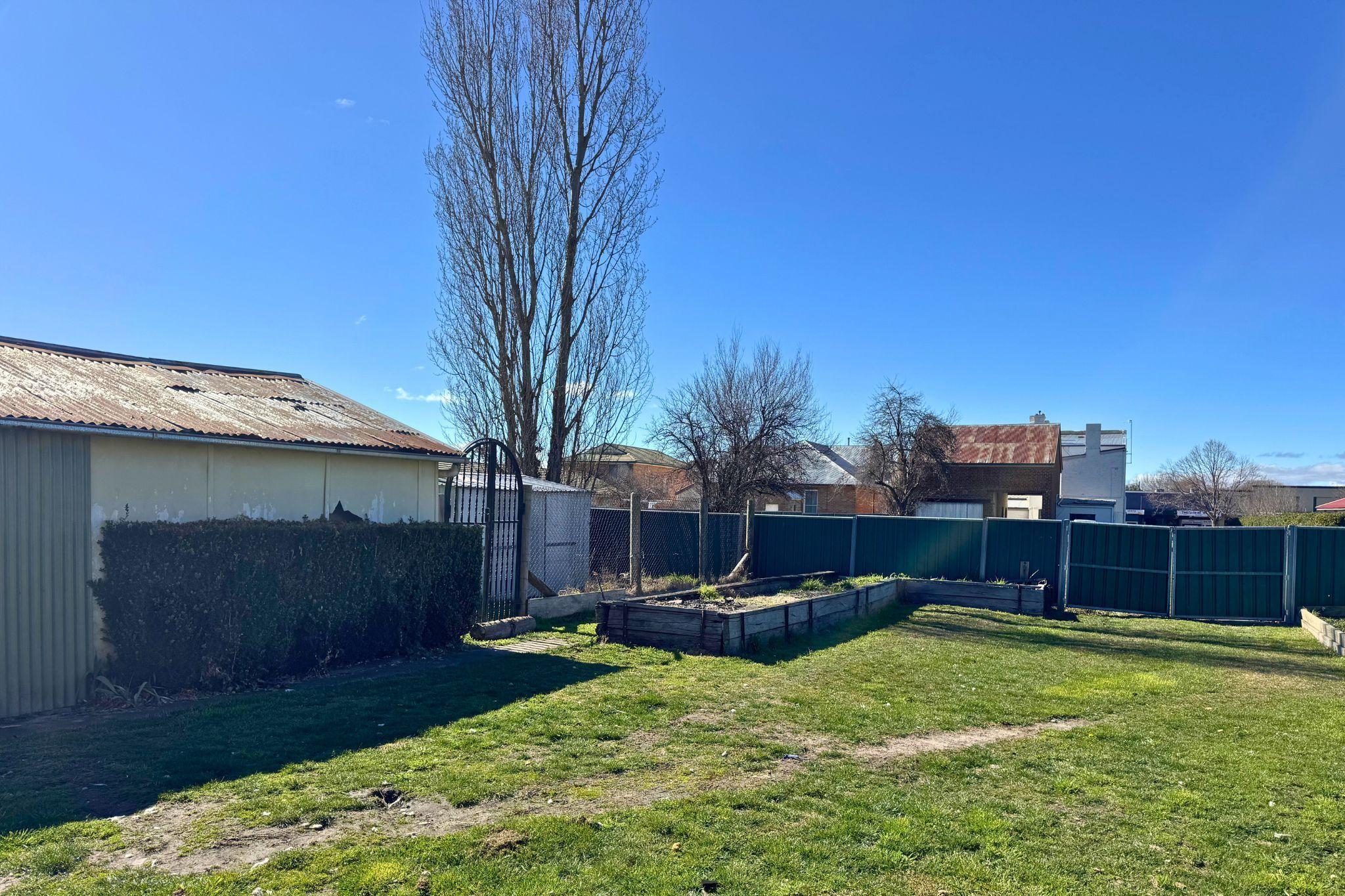 House for Rent: Blayney, NSW 2799, NSW, 2799