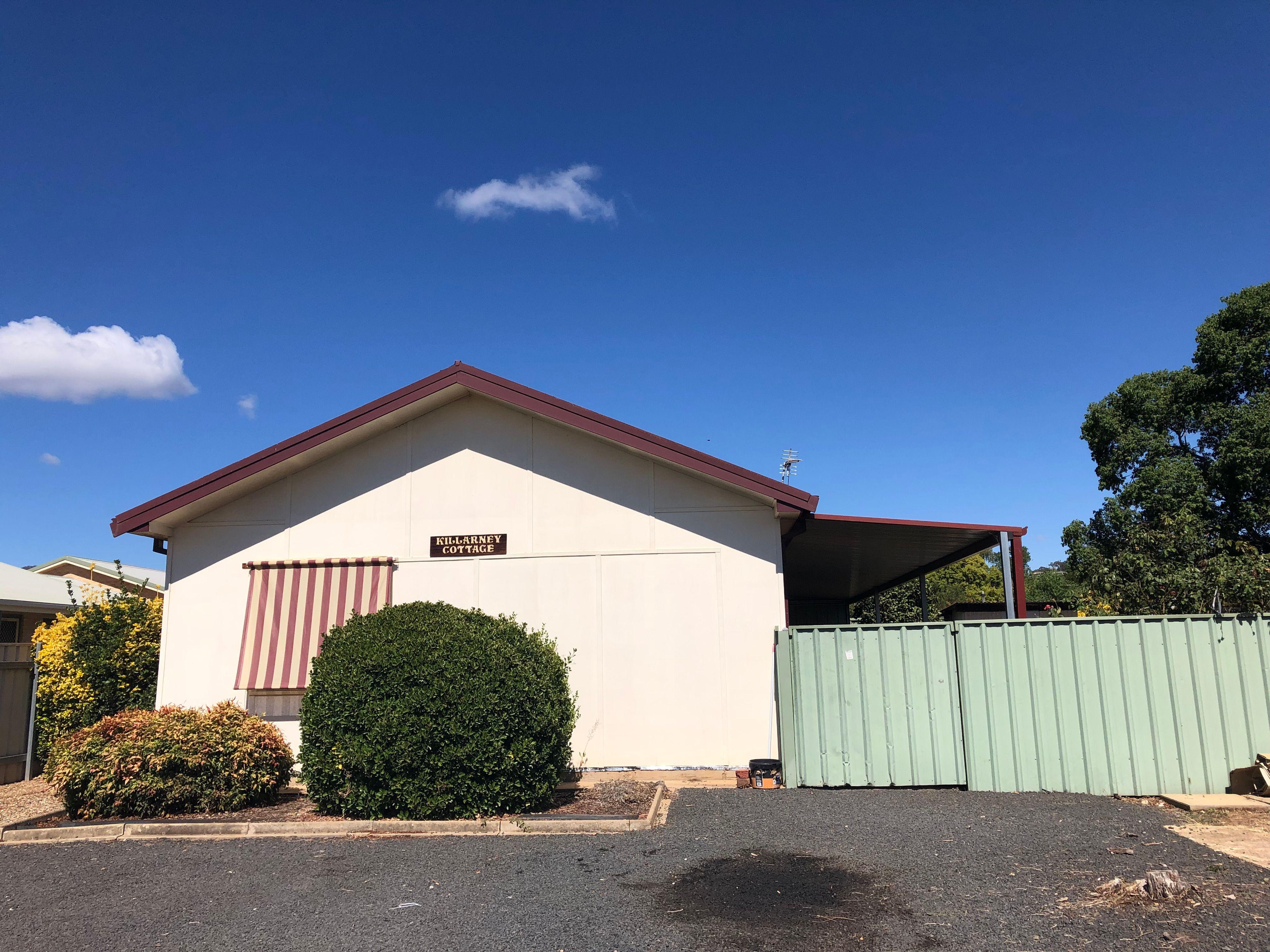 Prop-GPT: House: NSW Tumut, NSW 2720 Home For Rent