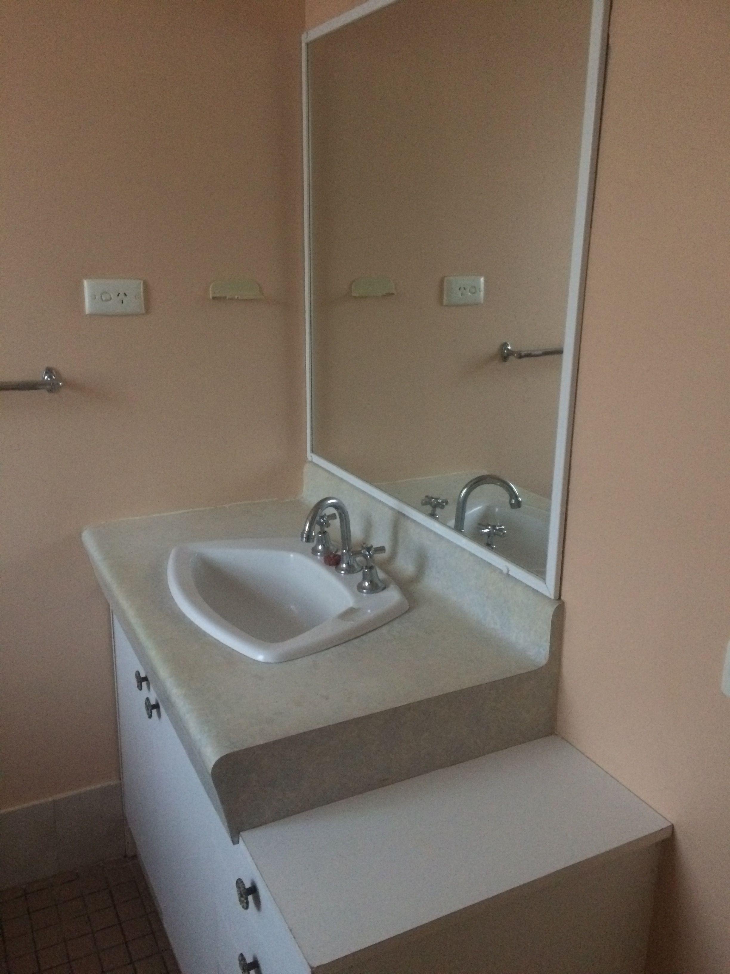 House for Rent: Tumut, NSW 2720, NSW, 2720