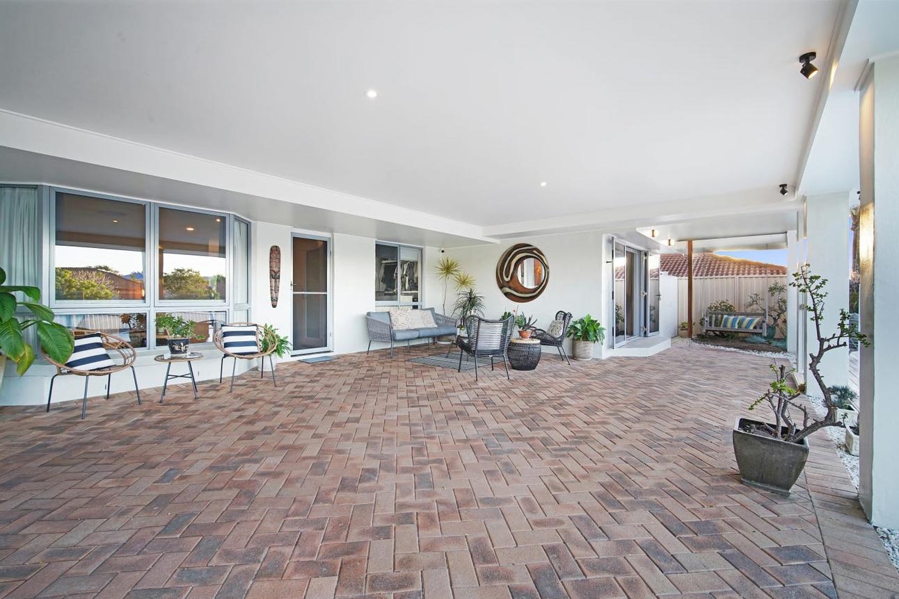 House for Rent: Burleigh Waters, QLD 4220, QLD, 4220
