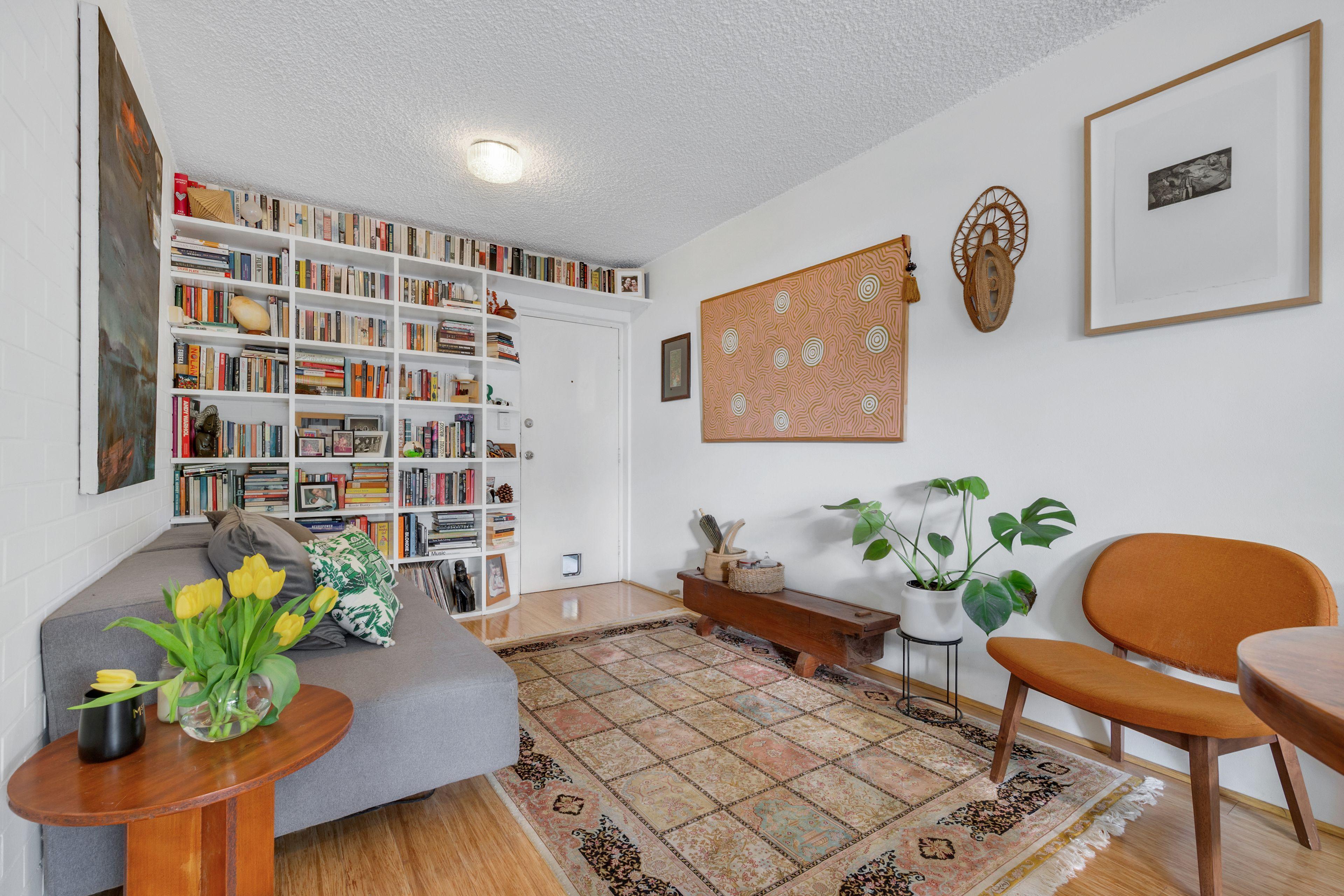 Prop-GPT: Apartment: QLD West End, QLD 4101 Home For Rent