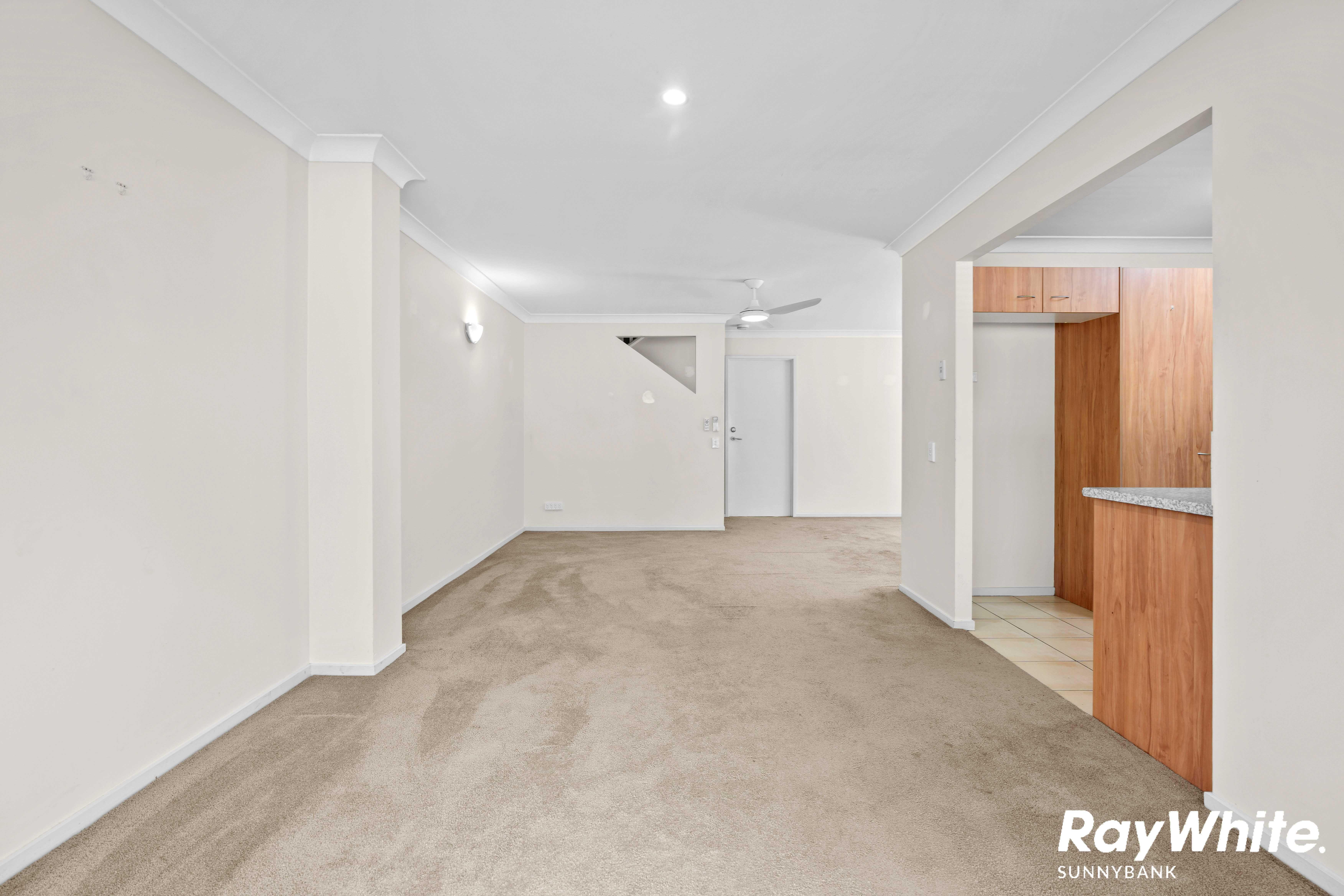 3-Bedroom Townhouse with Pool Access + Water Included