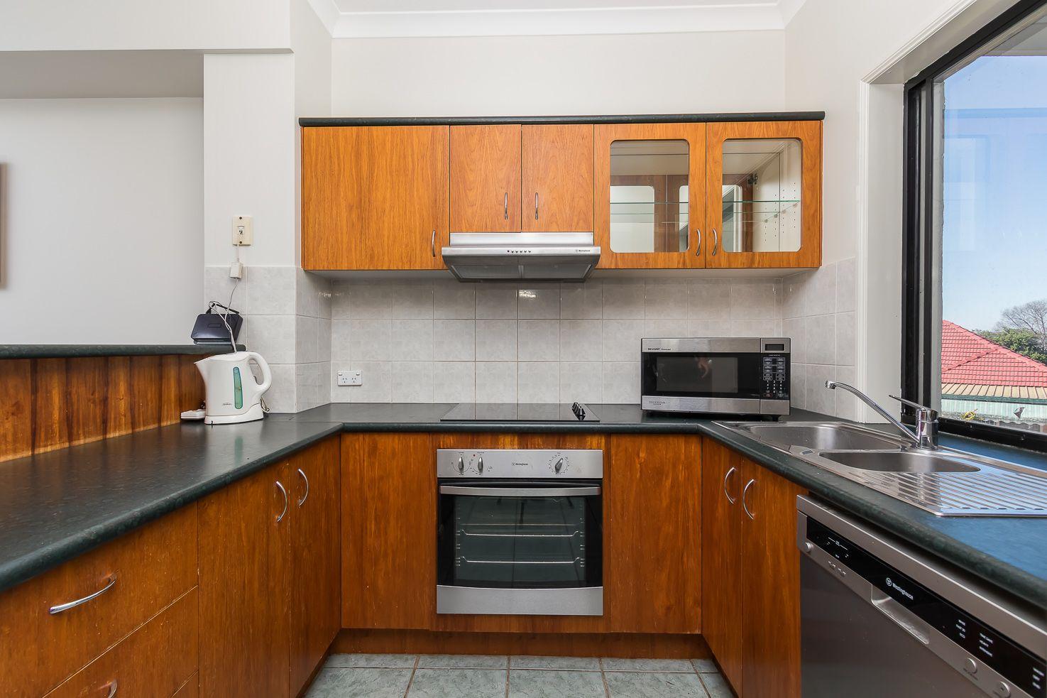 Townhouse for Rent: Mount Gravatt East, QLD 4122, QLD, 4122