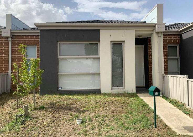 Prop-GPT: House: VIC Roxburgh Park, VIC 3064 Victoria 3064