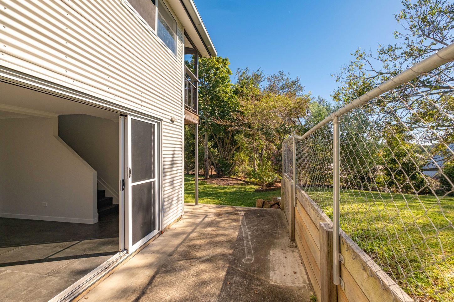 6 Laurie Lane, GYMPIE, QLD 4570 - House for Rent - harcourts.net