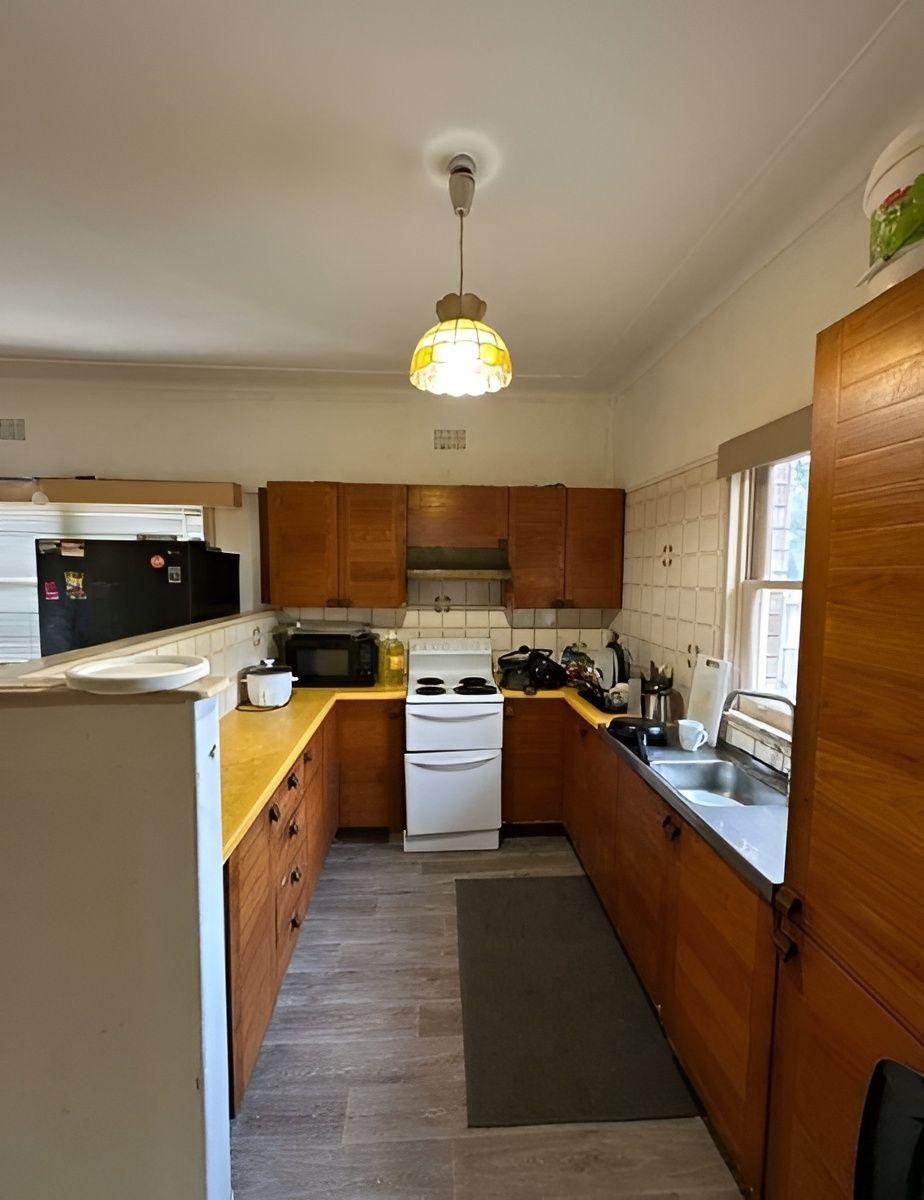 House for Rent: Toongabbie, NSW 2146, NSW, 2146