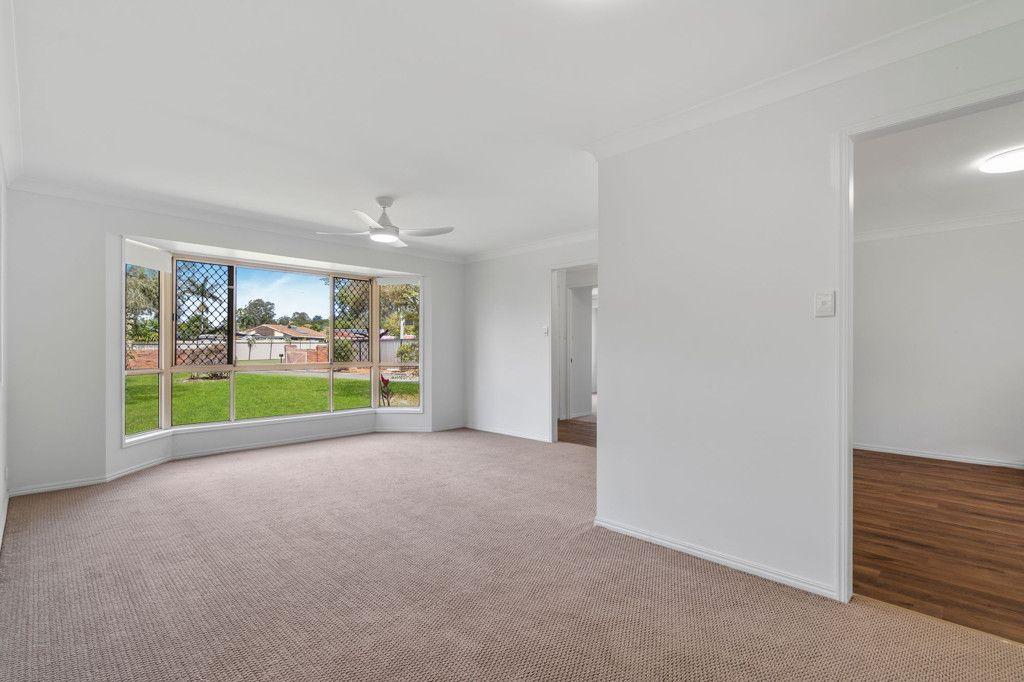 House for Rent: Mount Warren Park, QLD 4207, QLD, 4207