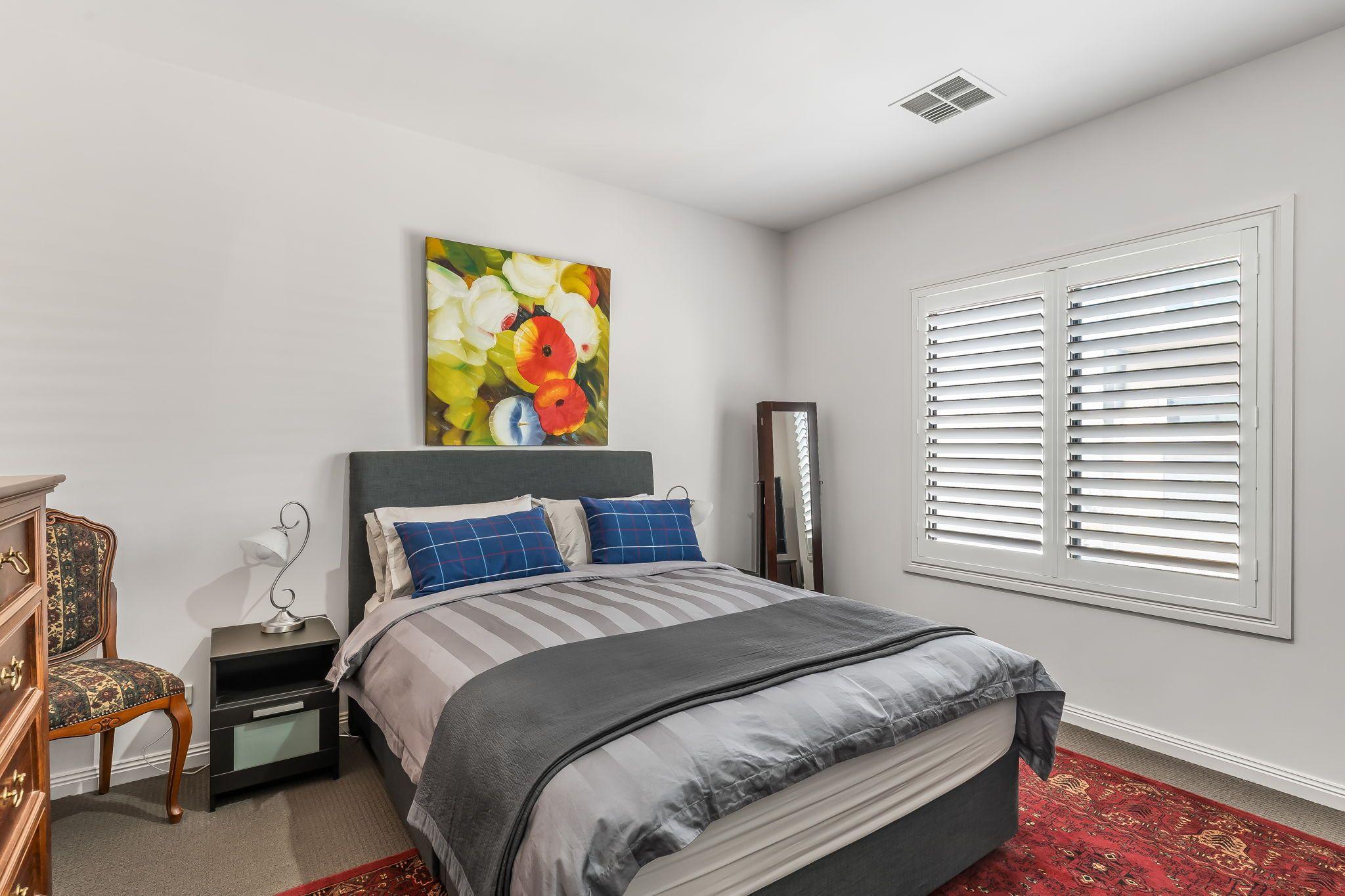 MAGNIFICENT HOME OVERLOOKING THE WATER