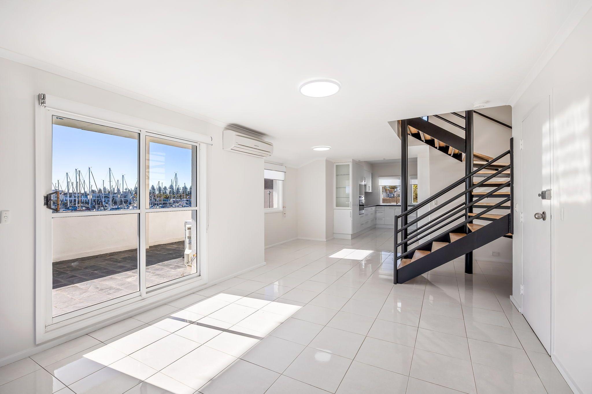 A WATER FRONT OPPORTUNITY NOT TO BE MISSED ......................