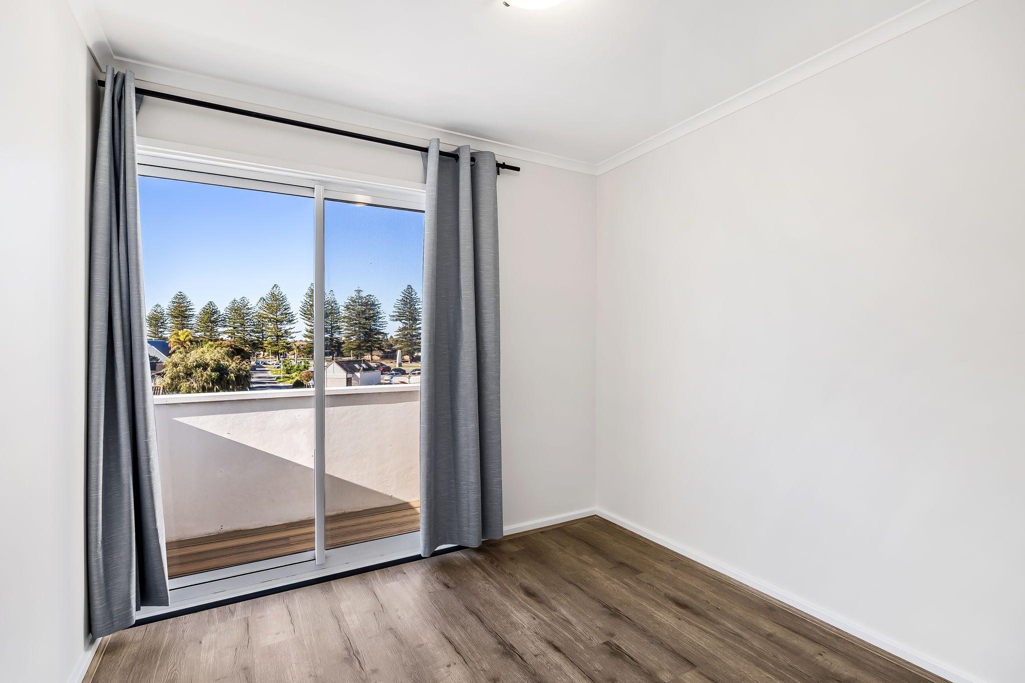 A WATER FRONT OPPORTUNITY NOT TO BE MISSED ......................