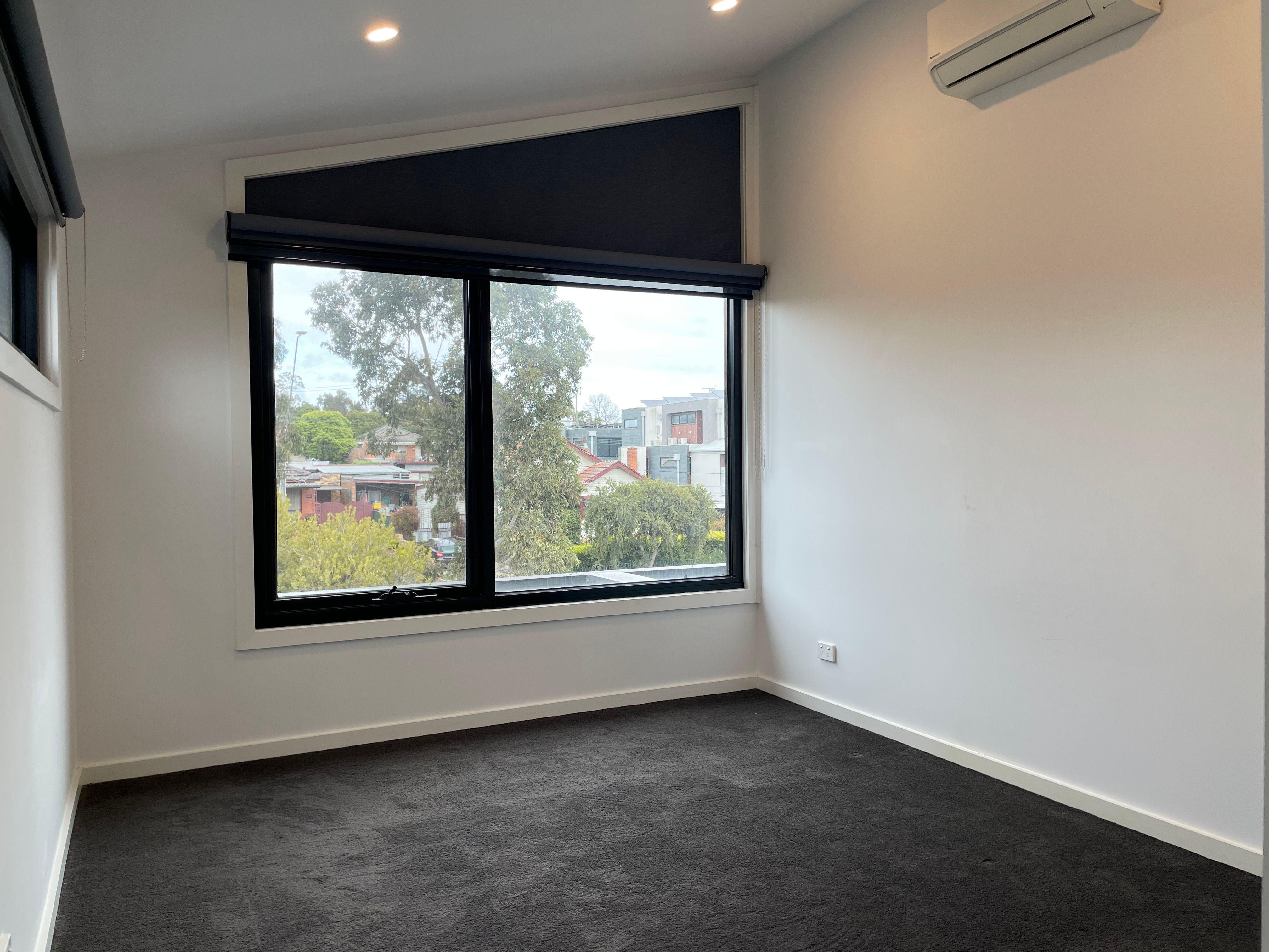 Stylish, Spacious Townhouse in An Unrivalled Location