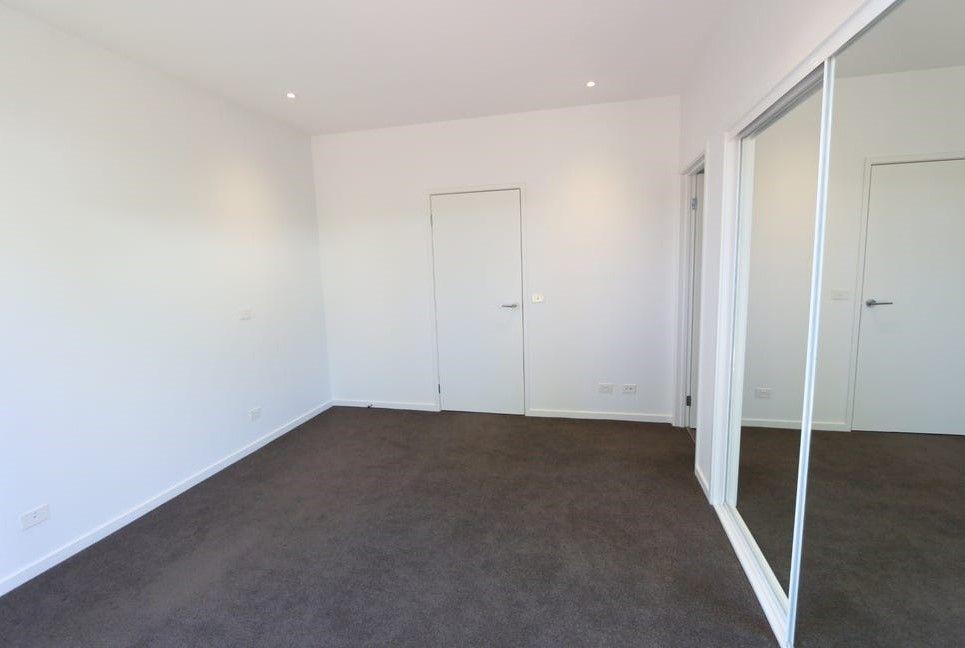 Modern and Convenient Living in the Heart of Northcote!