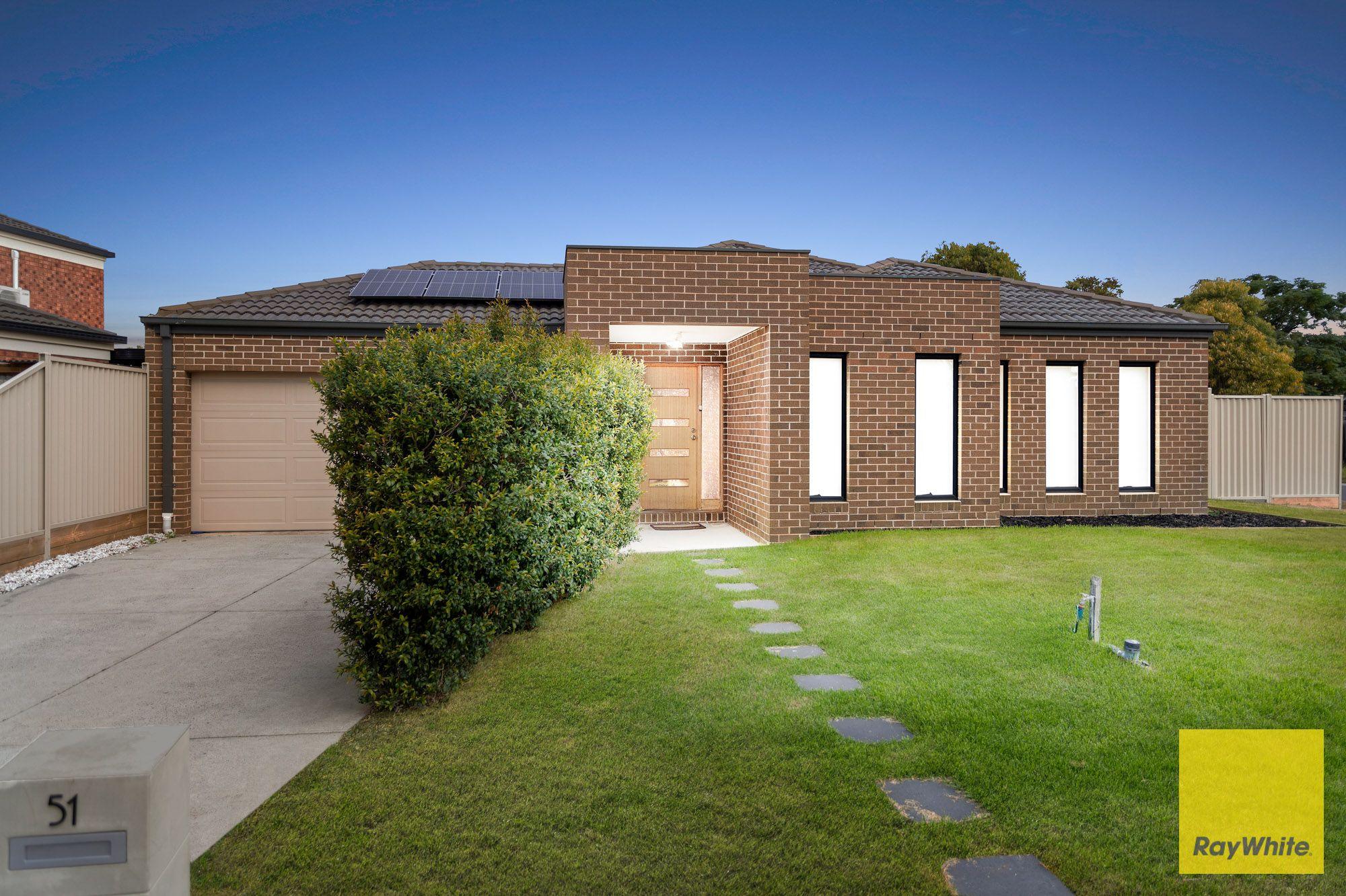 Prop-GPT: House: VIC Tarneit, VIC 3029 Home For Rent