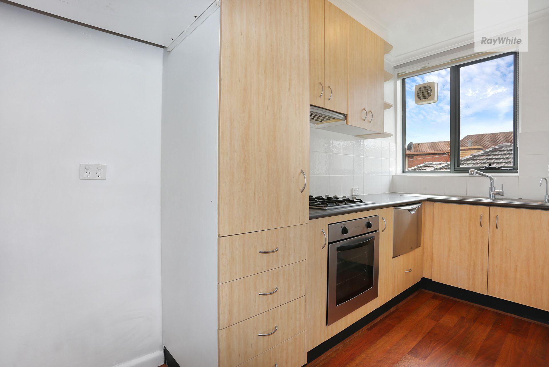 Apartment for Rent: Brunswick West, VIC 3055, VIC, 3055