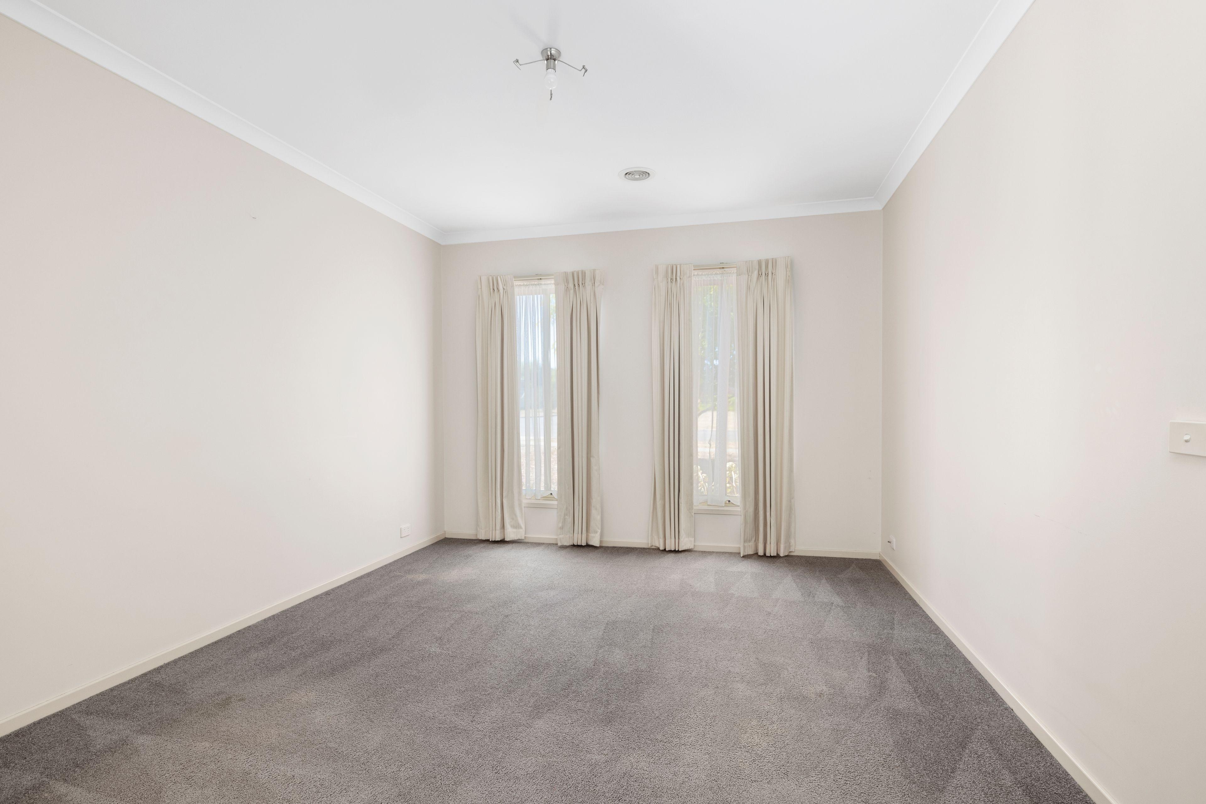 House for Rent: Alfredton, VIC 3350, VIC, 3350