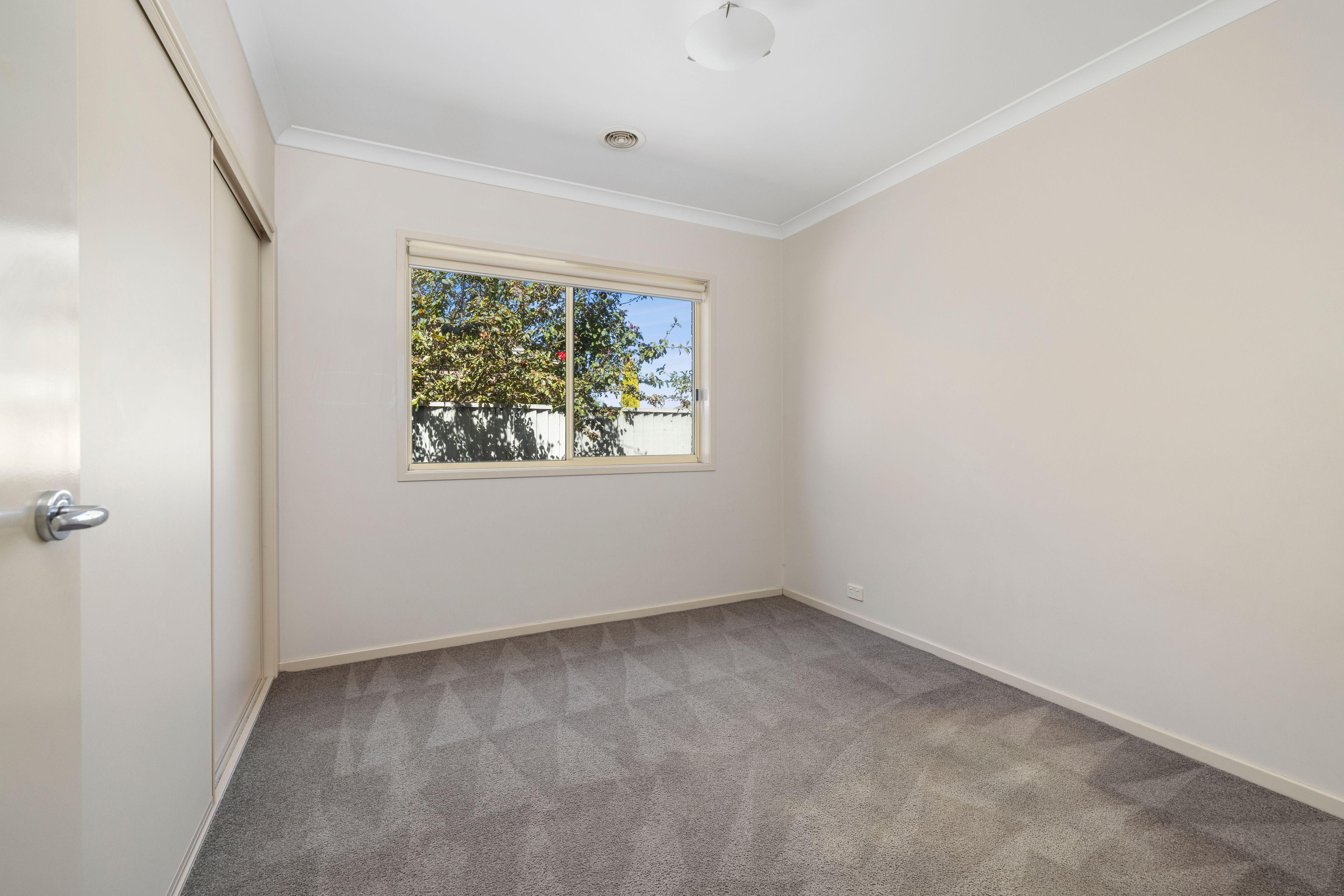 House for Rent: Alfredton, VIC 3350, VIC, 3350