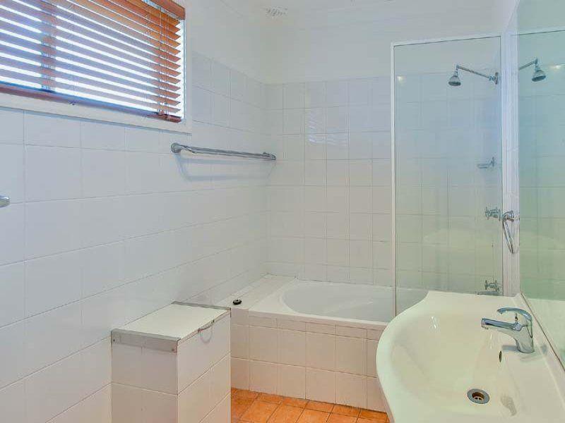 House for Rent: Bradbury, NSW 2560, NSW, 2560