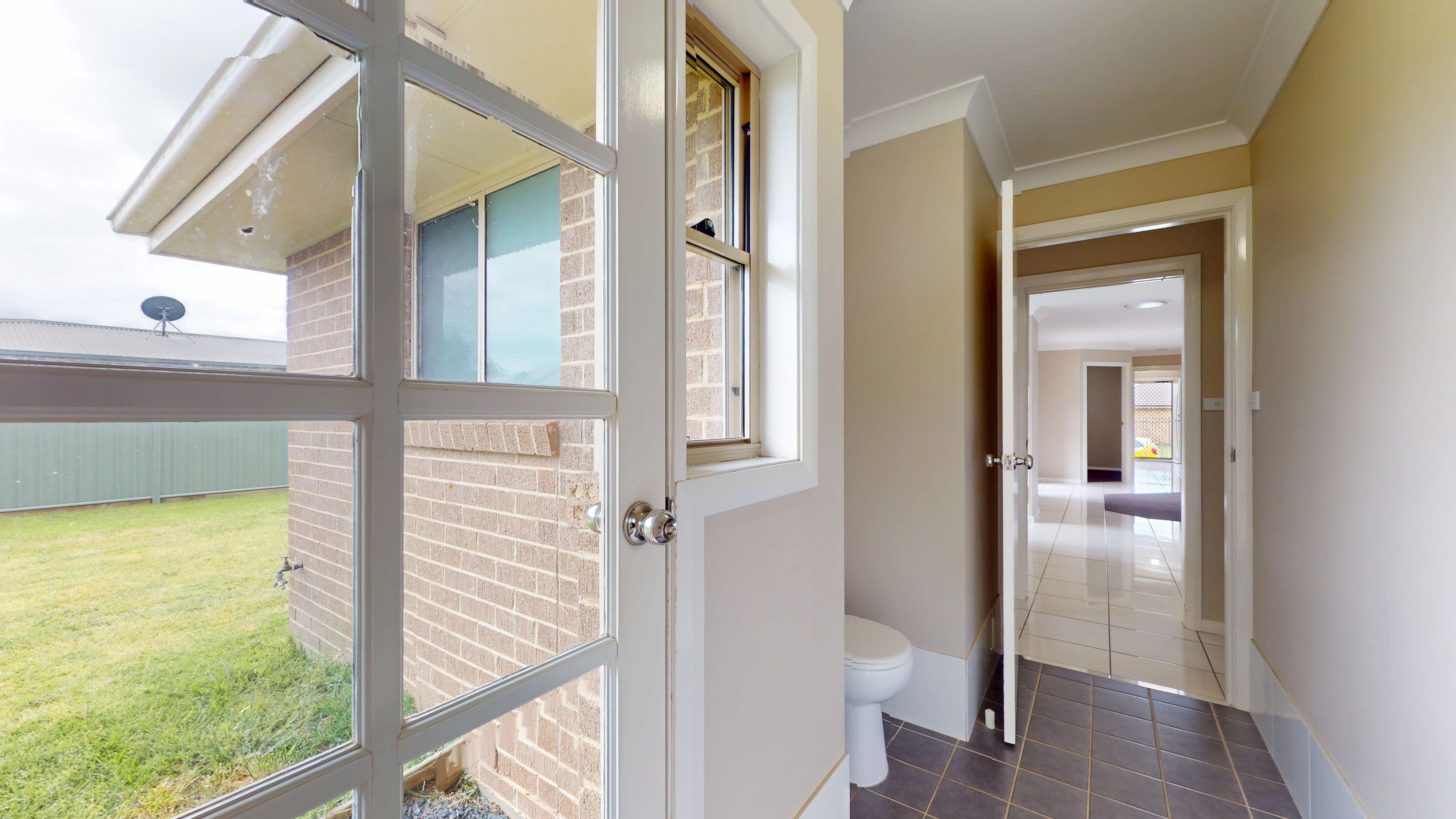 House for Rent: Dubbo, NSW 2830, NSW, 2830