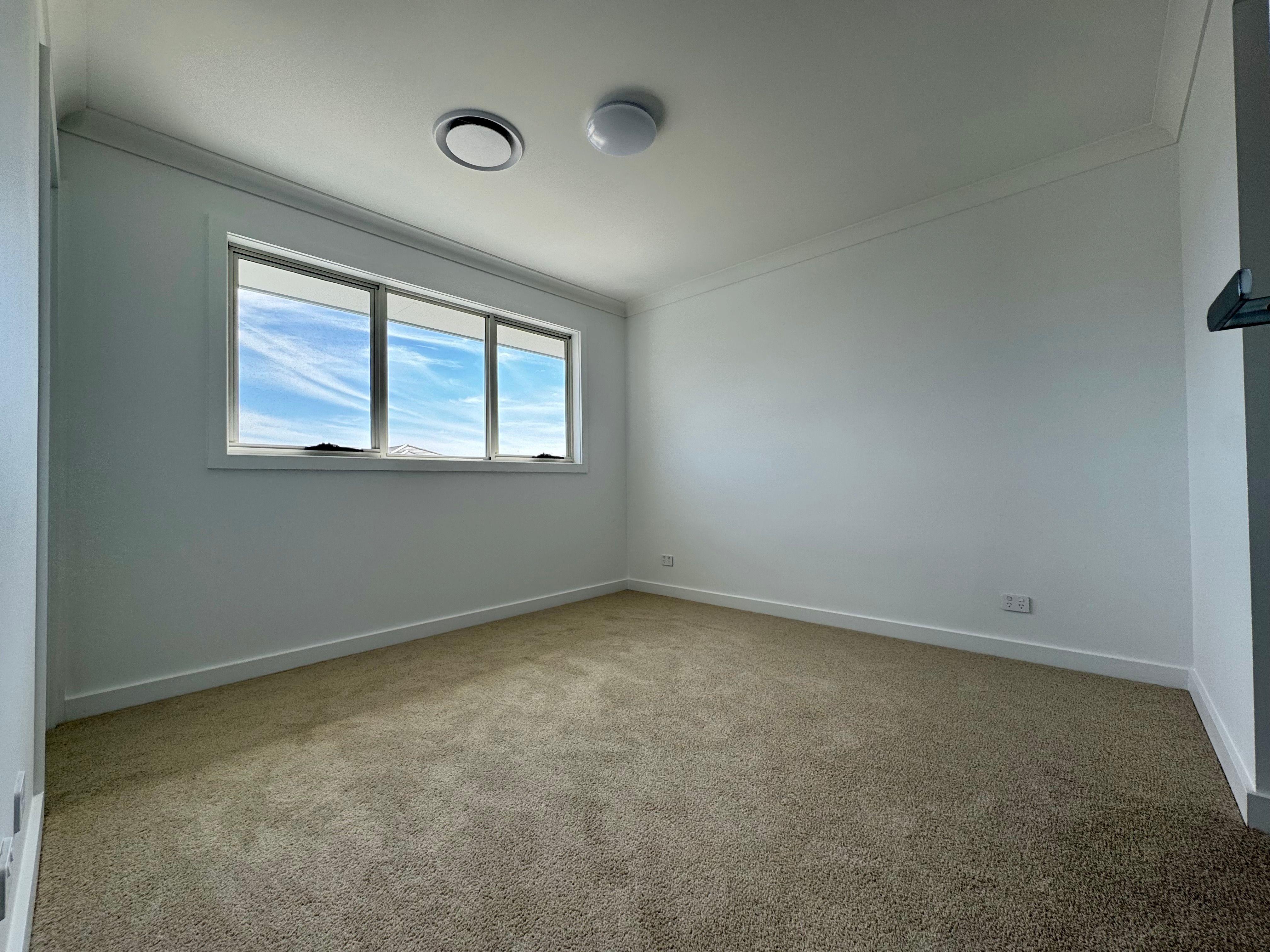 House for Rent: Werrington, NSW 2747, NSW, 2747