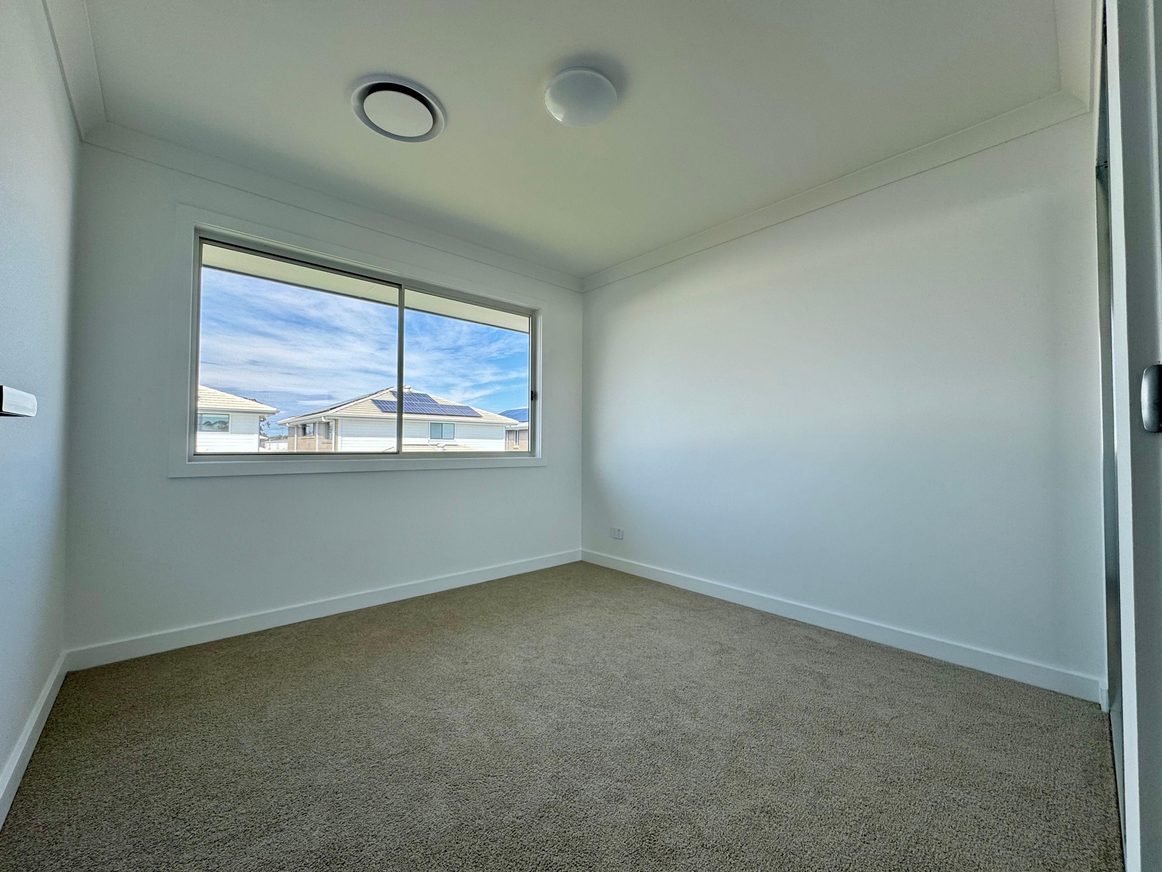 House for Rent: Werrington, NSW 2747, NSW, 2747