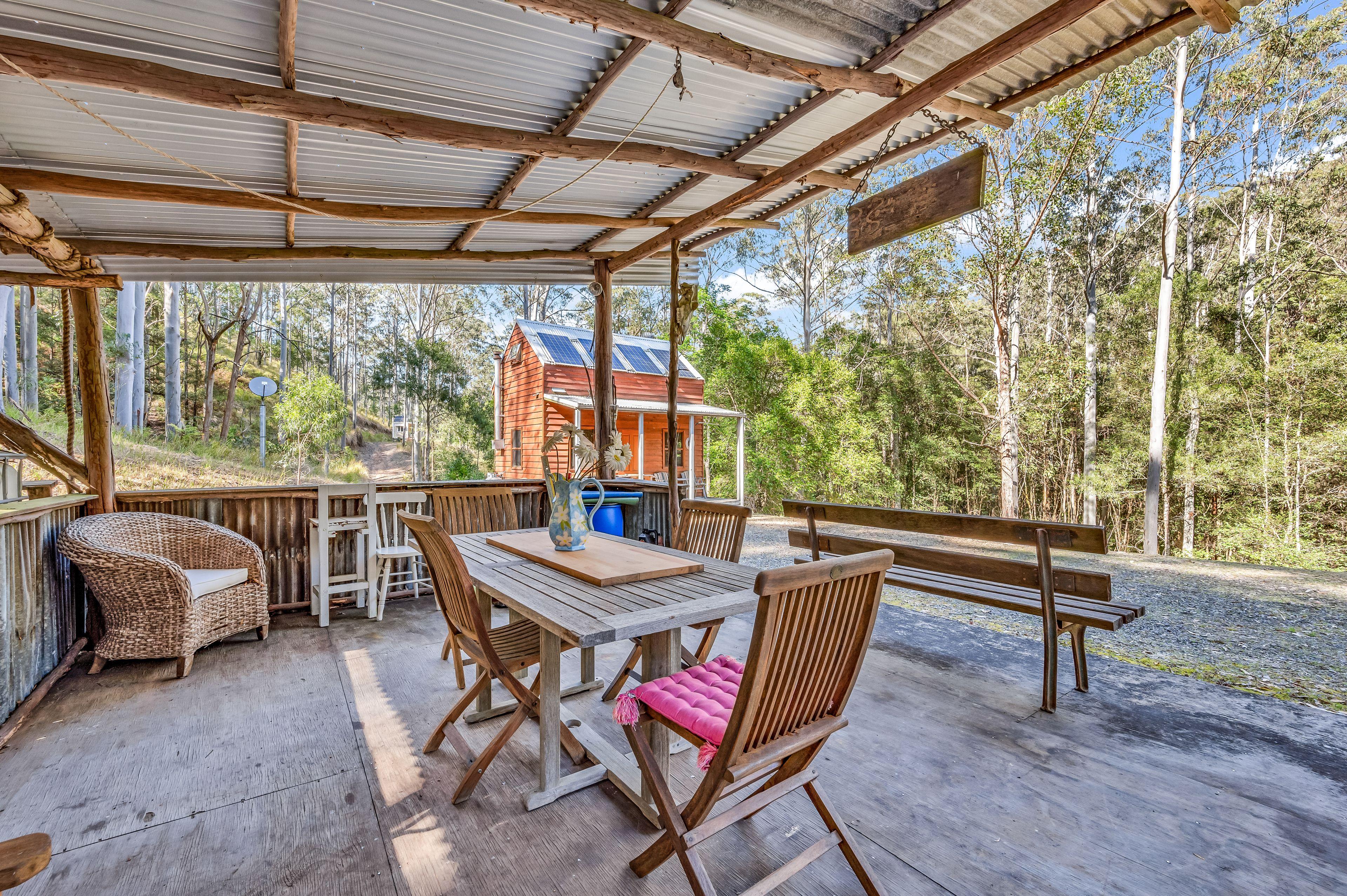 CARROWBROOK - With Your Own Creek Frontage