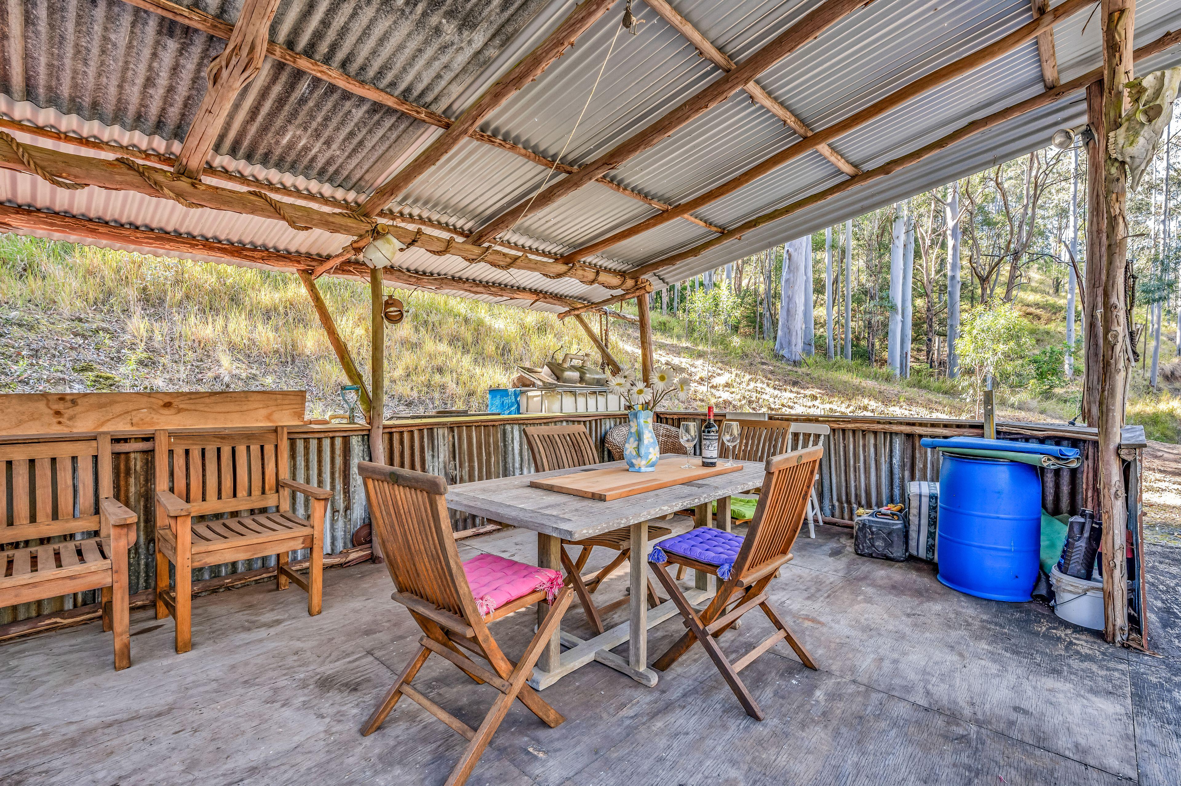 CARROWBROOK - With Your Own Creek Frontage